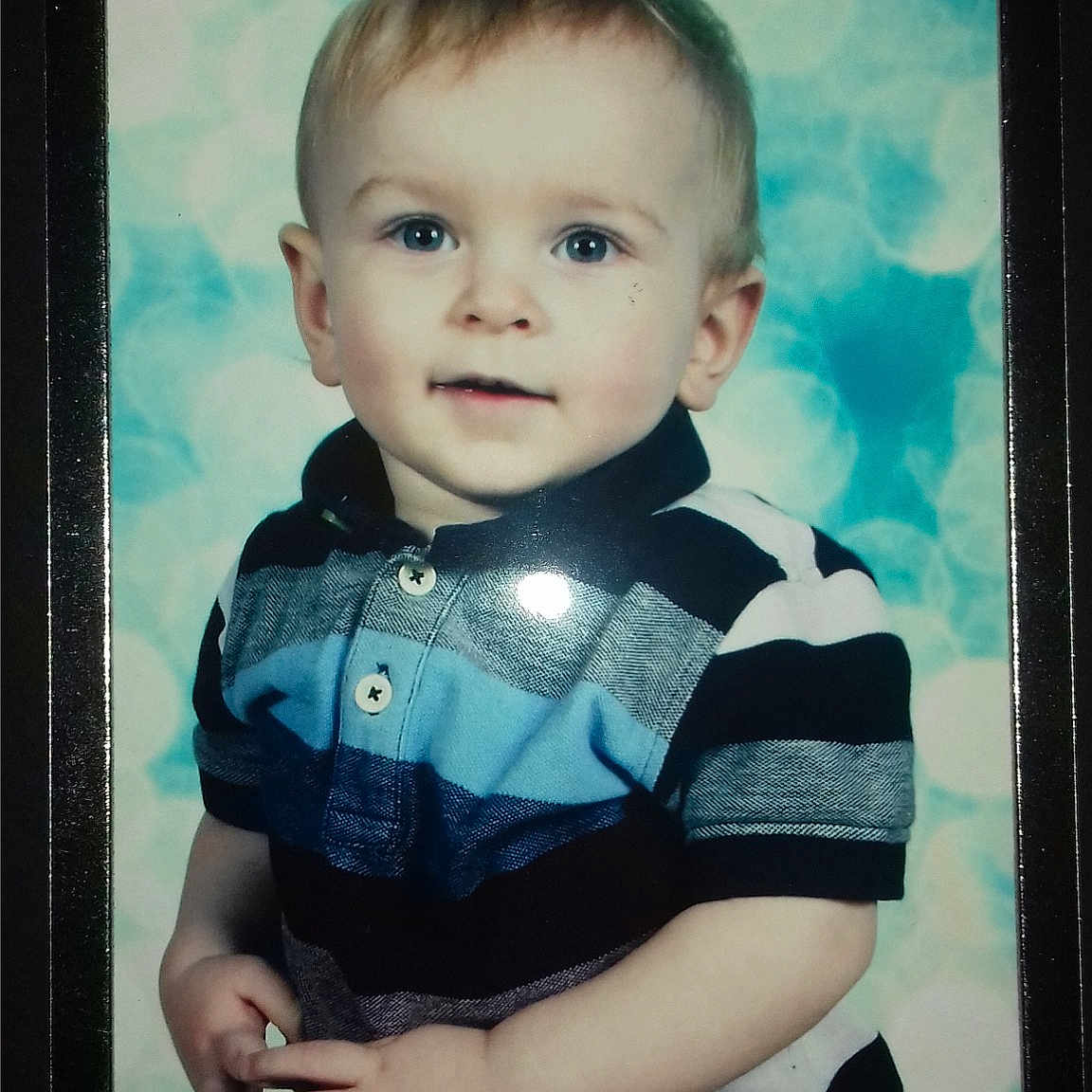 Alexander is registered to the contest to win money with this photo: blue, child, cool, fun, girl, infant, person, photograph, picture_frame, portrait, portrait_photography, product, smile, snapshot, toddler