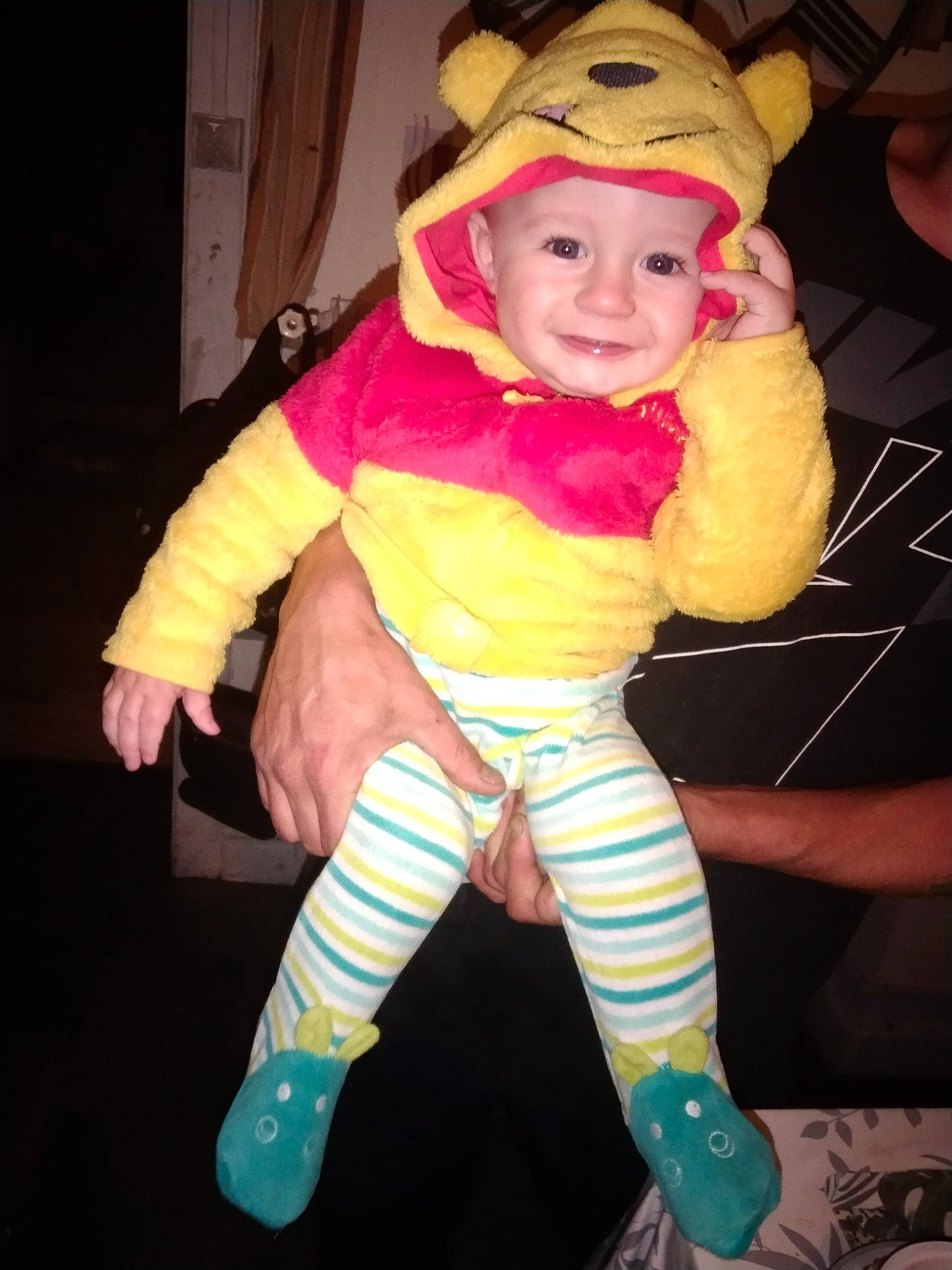 Alessio a rejoint le concours — aidez-le/la à gagner de superbes lots ! arm, baby, baby_toddler_clothing, cheek, child, cool, costume, eye, fun, headgear, headwear, human_body, joy, mythical_creature, outerwear, person, personal_protective_equipment, pink, sleeve, smile