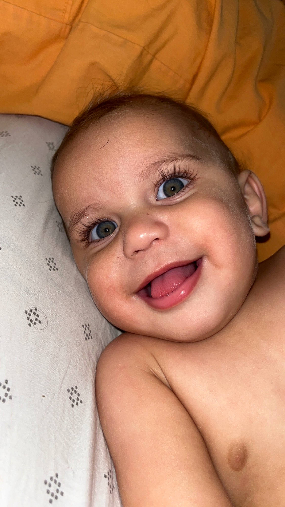 Jakairo is registered to the contest to win money with this photo: baby, cheek, chin, eye, eyebrow, eyelash, face, forehead, hairstyle, happy, head, iris, jaw, lip, mouth, neck, nose, person, skin, smile