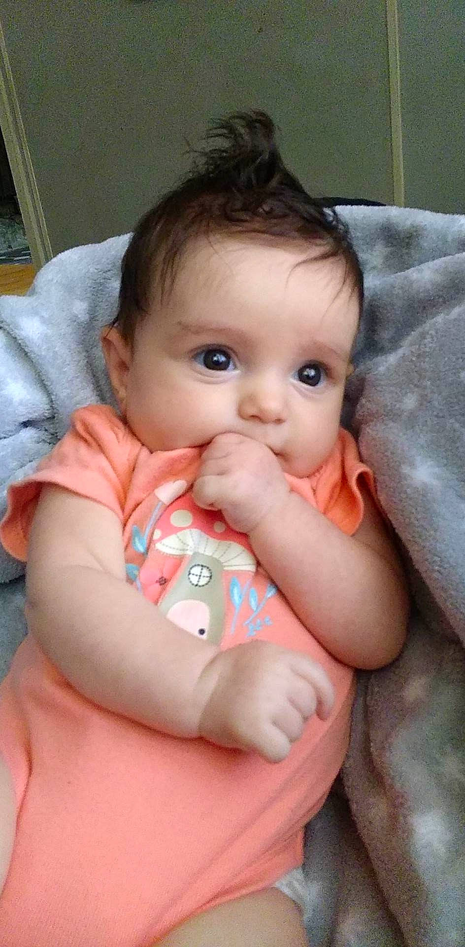 Patience is registered to the contest to win money with this photo: baby, baby_toddler_clothing, cheek, child, ear, eye, eyebrow, eyelash, finger, gesture, hair, happy, iris, lip, mouth, nail, nose, person, skin, thumb