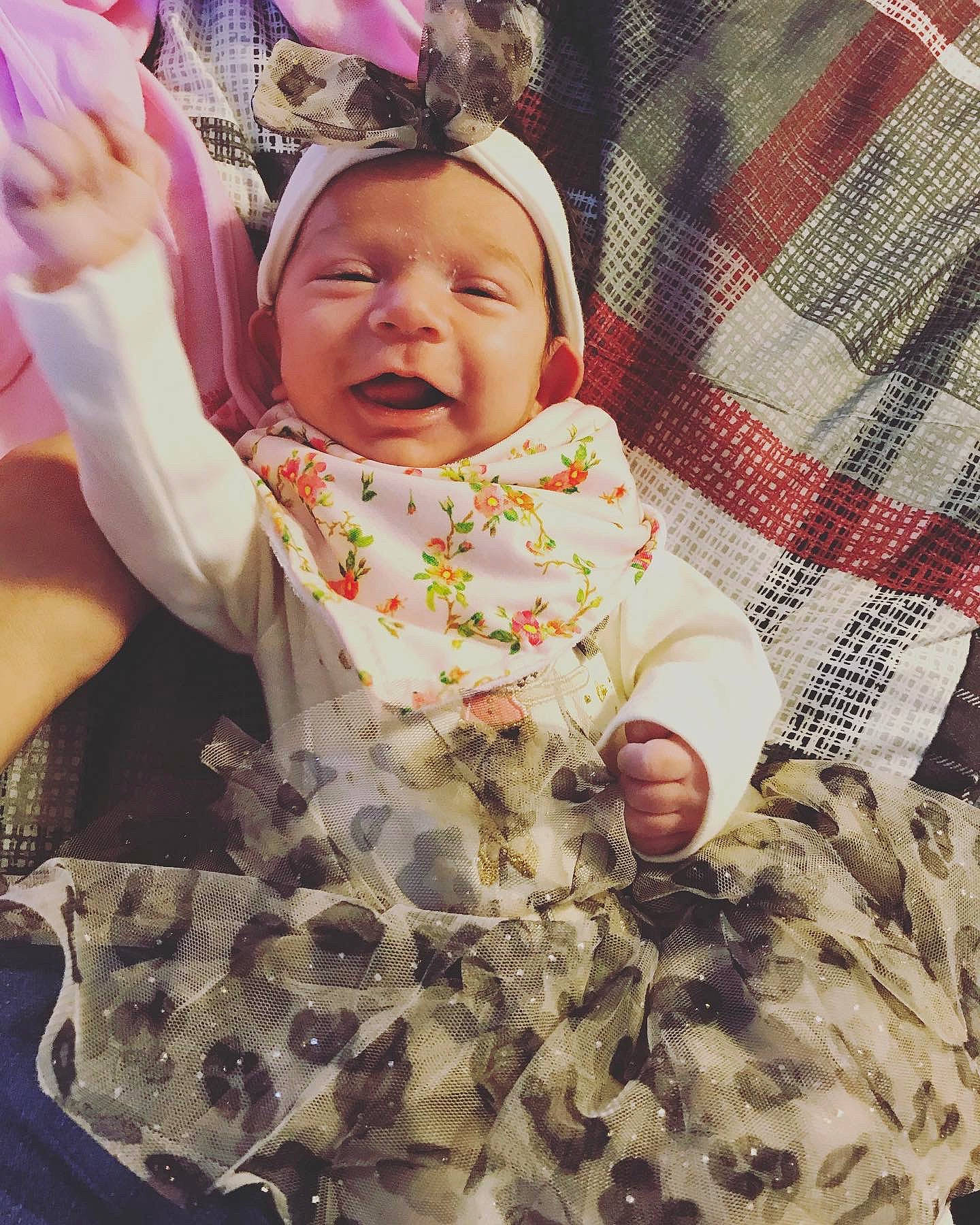 Juliana is registered to the contest to win money with this photo: baby, cheek, child, facial_expression, gesture, happy, person, smile, toddler