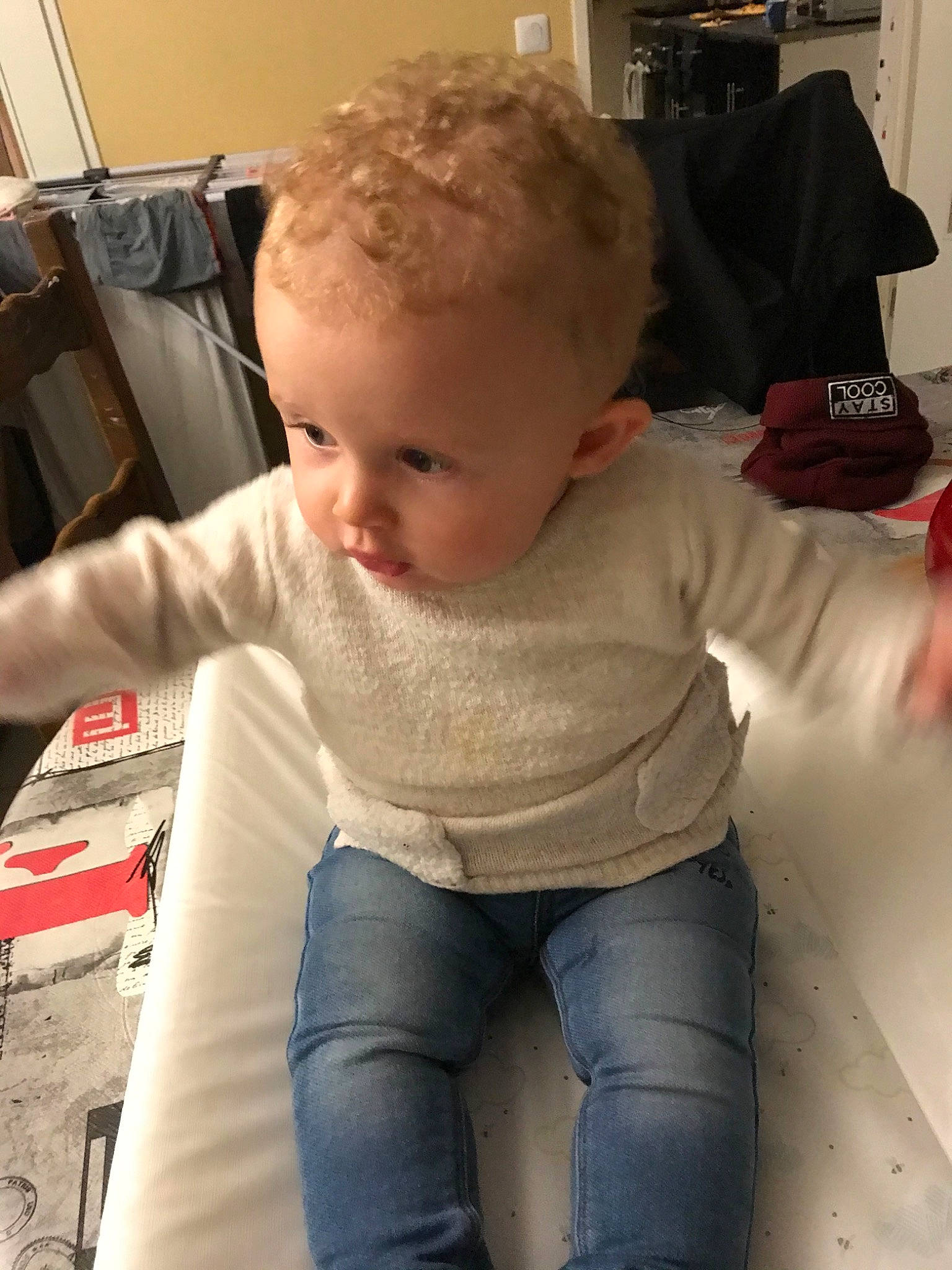 Jannah participe au concours pour gagner de l'argent avec cette photo : arm, baby, cheek, child, person, sitting, skin, toddler