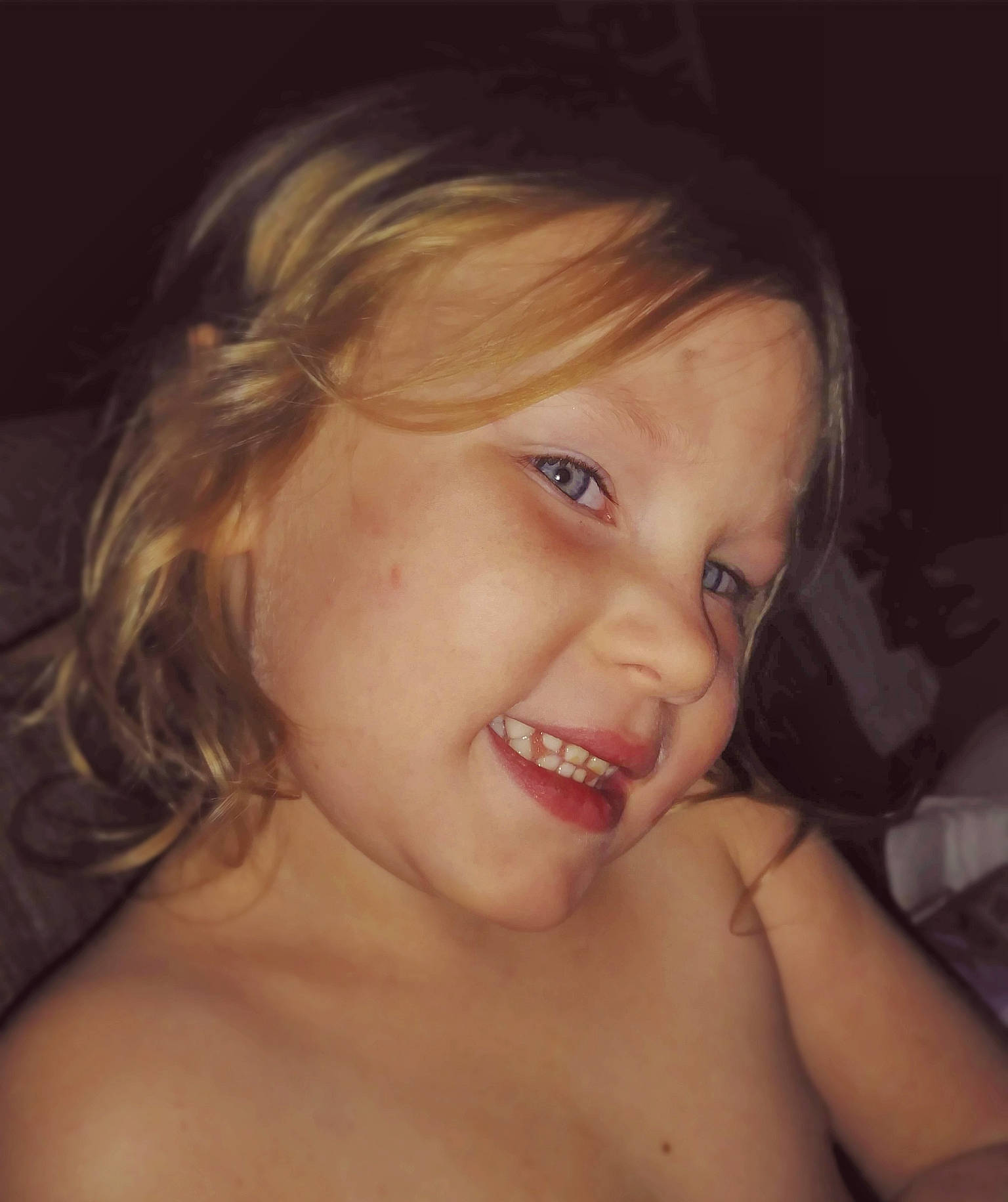 Delylah is registered to the contest to win money with this photo: beauty, blond, cheek, chin, close_up, eye, eyebrow, face, facial_expression, forehead, hair, hairstyle, head, lip, mouth, nose, organ, person, skin, smile