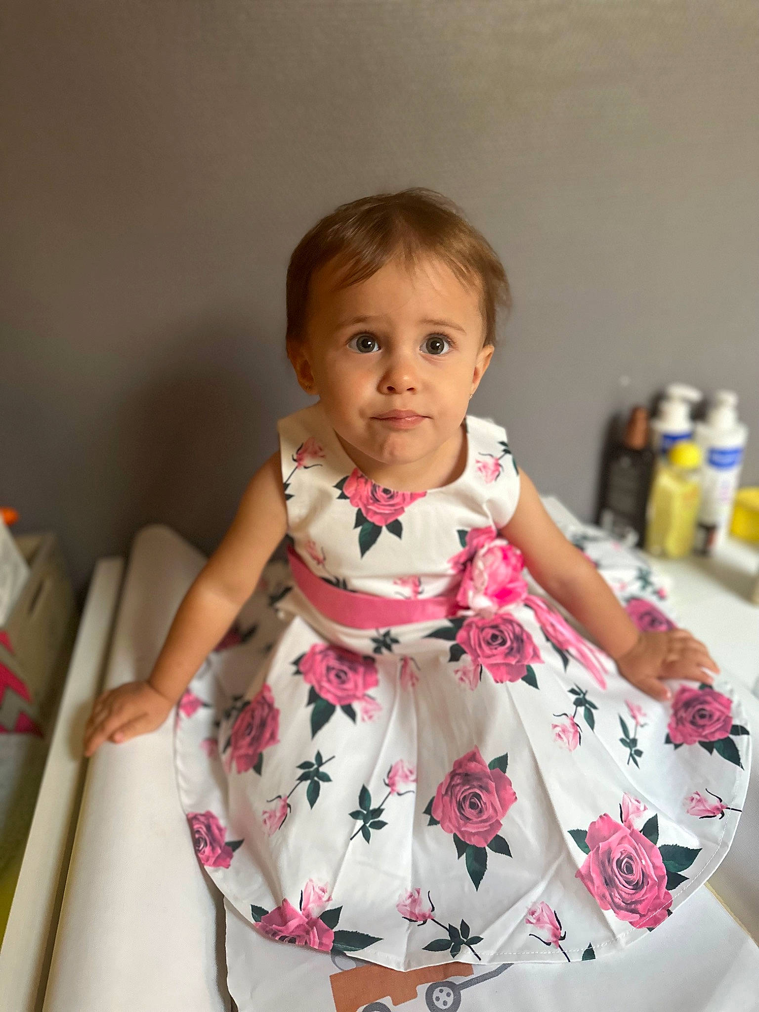 Liya a rejoint le concours — aidez-le/la à gagner de superbes lots ! arm, baby, baby_toddler_clothing, cheek, child, day_dress, dress, embellishment, event, fashion_design, happy, magenta, one_piece_garment, pattern, person, pink, portrait_photography, sitting, sleeve, toddler