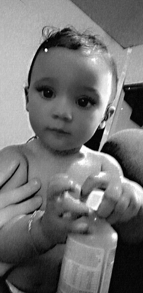 Haizley is registered to the contest to win money with this photo: black_and_white, cheek, chest, ear, eyebrow, eyelash, finger, gesture, hairstyle, head, jaw, lip, monochrome, muscle, nose, organ, person, style, thumb, toddler