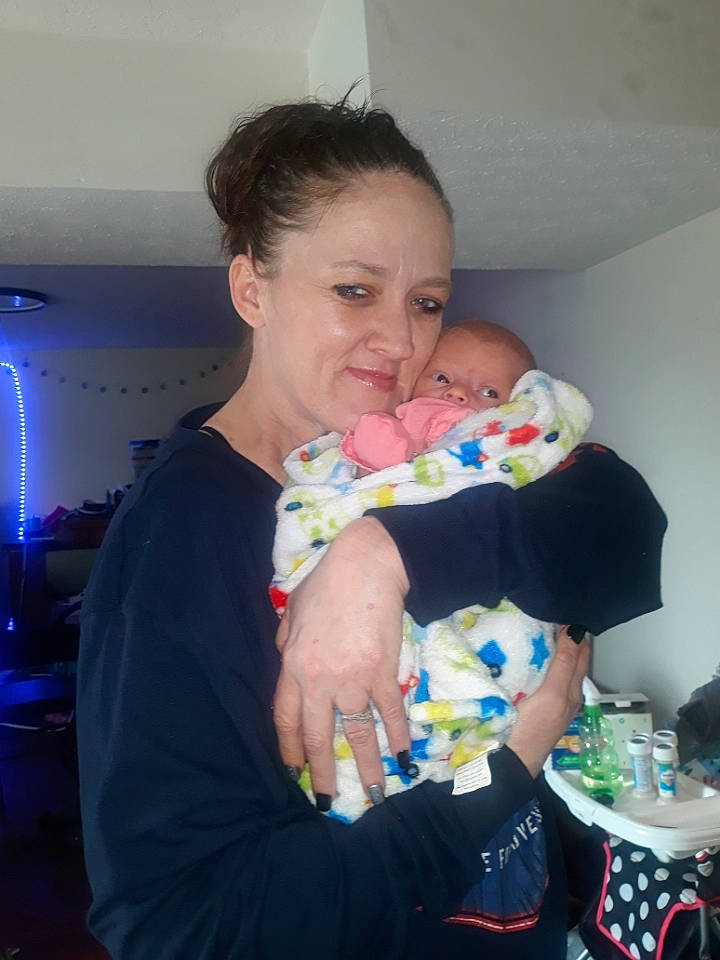 Excella is registered to the contest to win money with this photo: abdomen, baby, baby_products, chair, child, ear, event, fun, happy, iris, joy, mouth, nail, party, person, room, sitting, smile, t_shirt, tableware