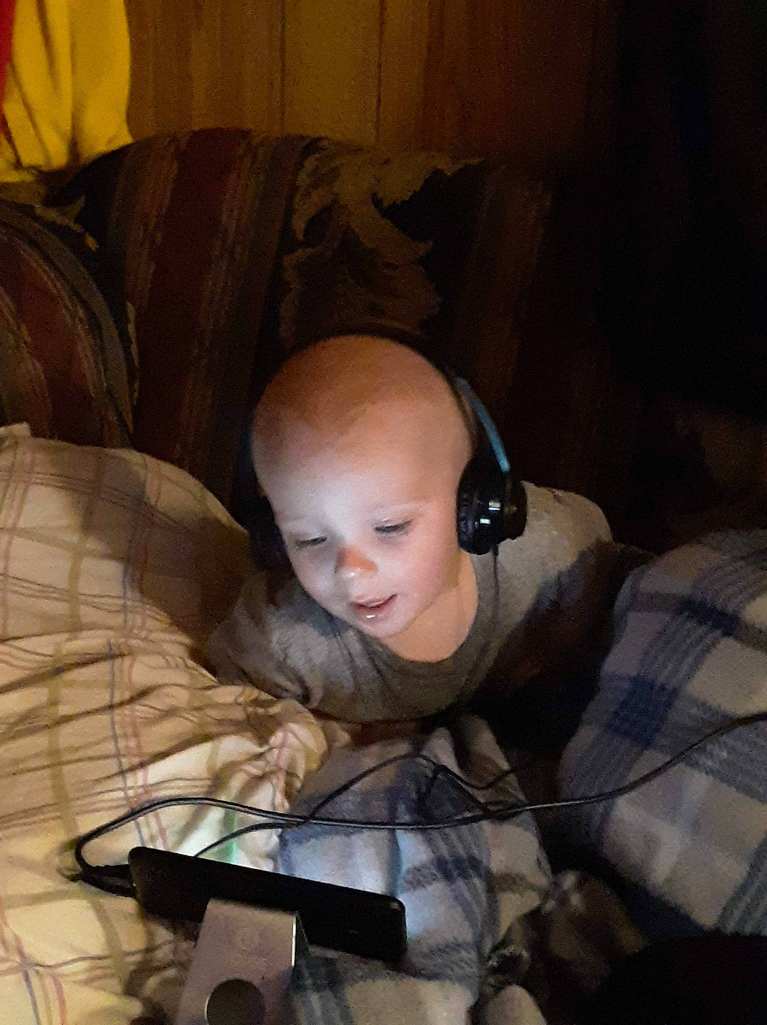 Drake is registered to the contest to win money with this photo: baby, child, person, toddler