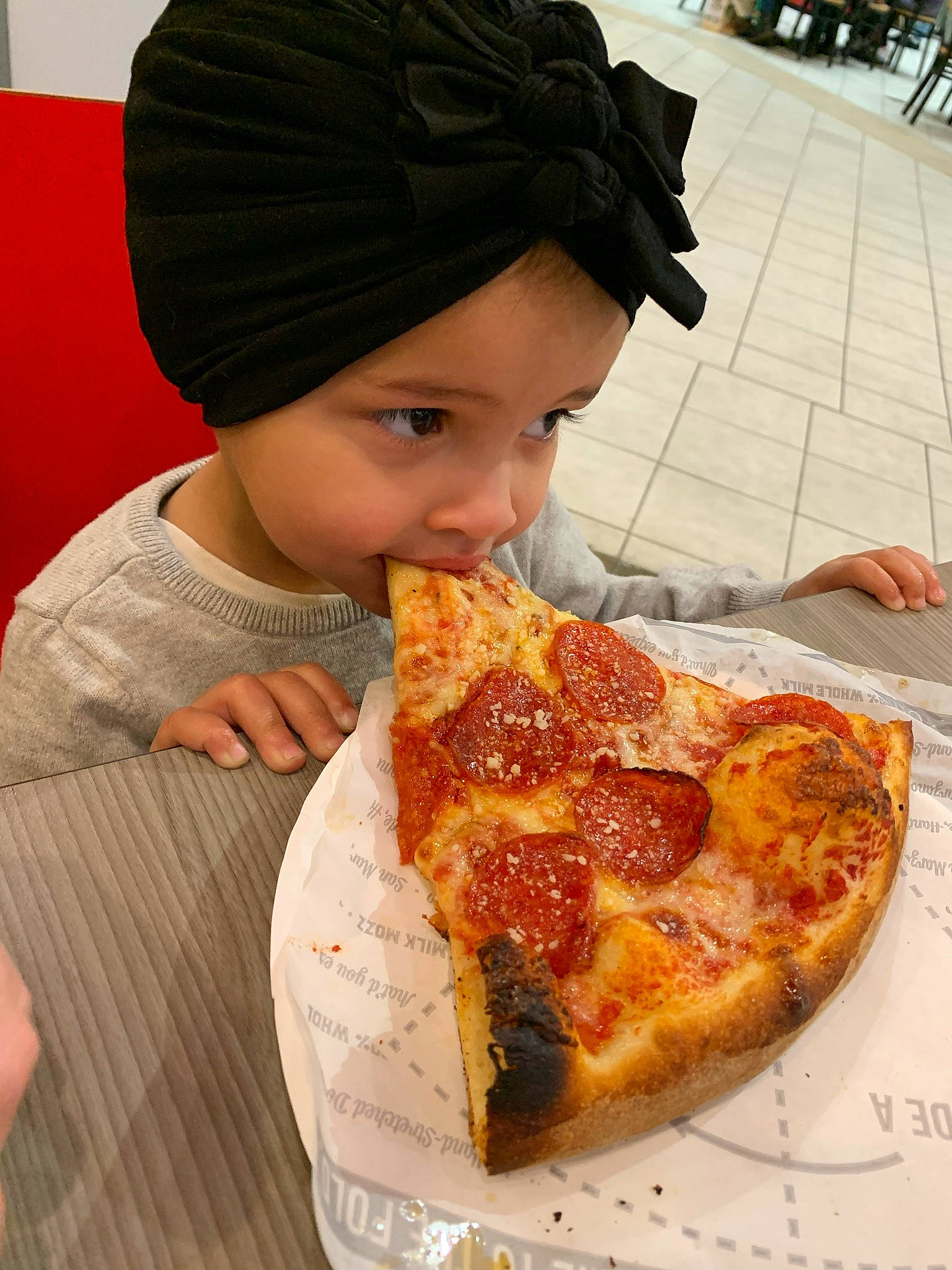 Londyn-daje is registered to the contest to win money with this photo: baked_goods, baking, california_style_pizza, cap, cheese, comfort_food, cuisine, dish, fast_food, finger_food, food, ingredient, junk_food, person, pizza, pizza_cheese, plate, produce, recipe, tableware