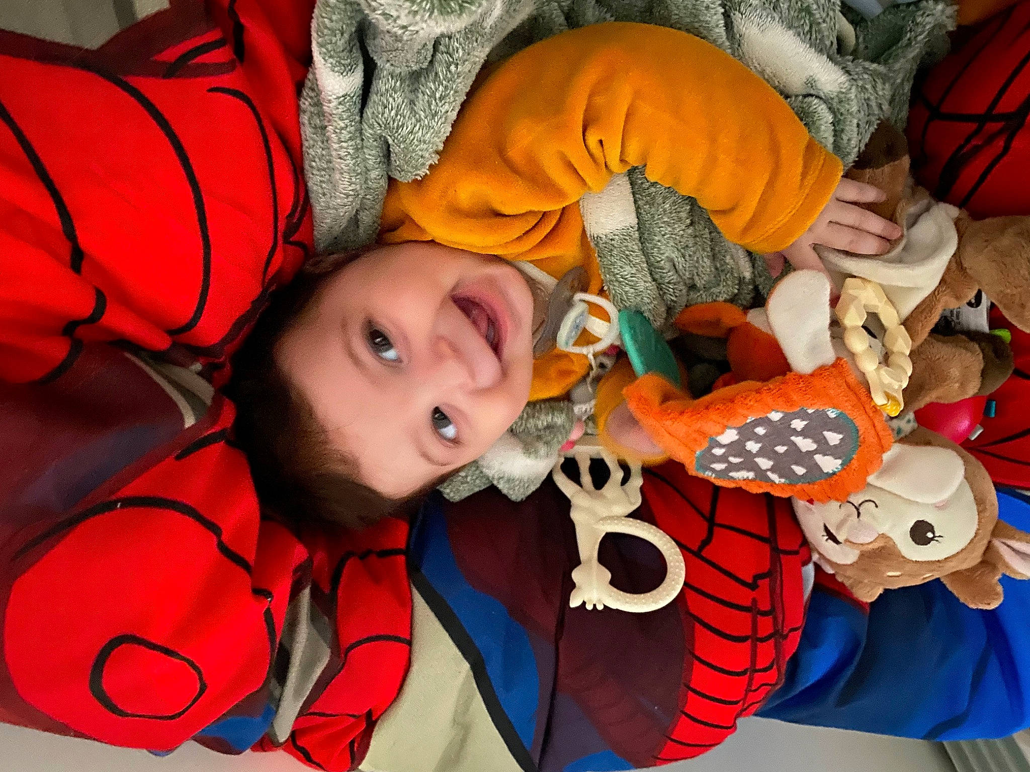 Mila participe au concours pour gagner de l'argent avec cette photo : baby, baby_toddler_clothing, beauty, carmine, child, comfort, facial_expression, fun, happy, head, joy, mouth, orange, pattern, person, plush, sitting, smile, stuffed_toy, textile