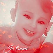 Dixon a rejoint le concours — aidez-le/la à gagner de superbes lots ! accessories, baby, bodypart, cosmetics, earring, envelope, face, happy, head, jewelry, laughing, lipstick, mail, mouth, necklace, person, photography, portrait, smile, teeth