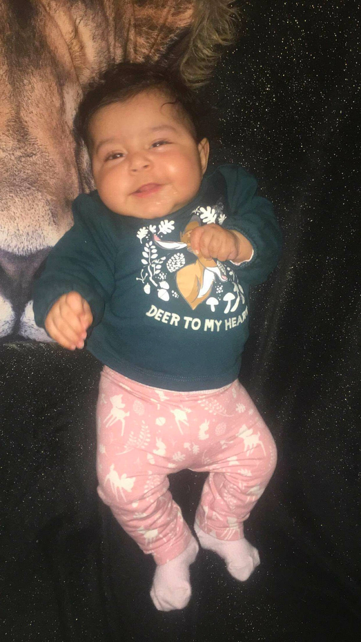 Nayla participe au concours pour gagner de l'argent avec cette photo : cheek, child, cool, fun, head, person, skin, smile, standing, toddler