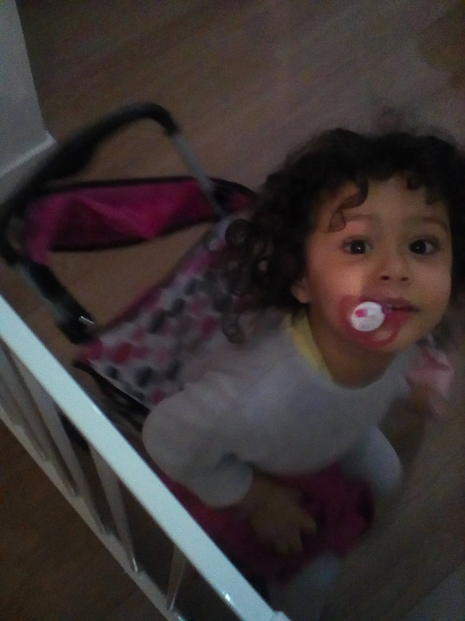 Leana a rejoint le concours — aidez-le/la à gagner de superbes lots ! baby, baby_products, beauty, cheek, child, eye, face, fun, head, infant_bed, iris, lip, mouth, nose, person, product, skin, smile, toddler