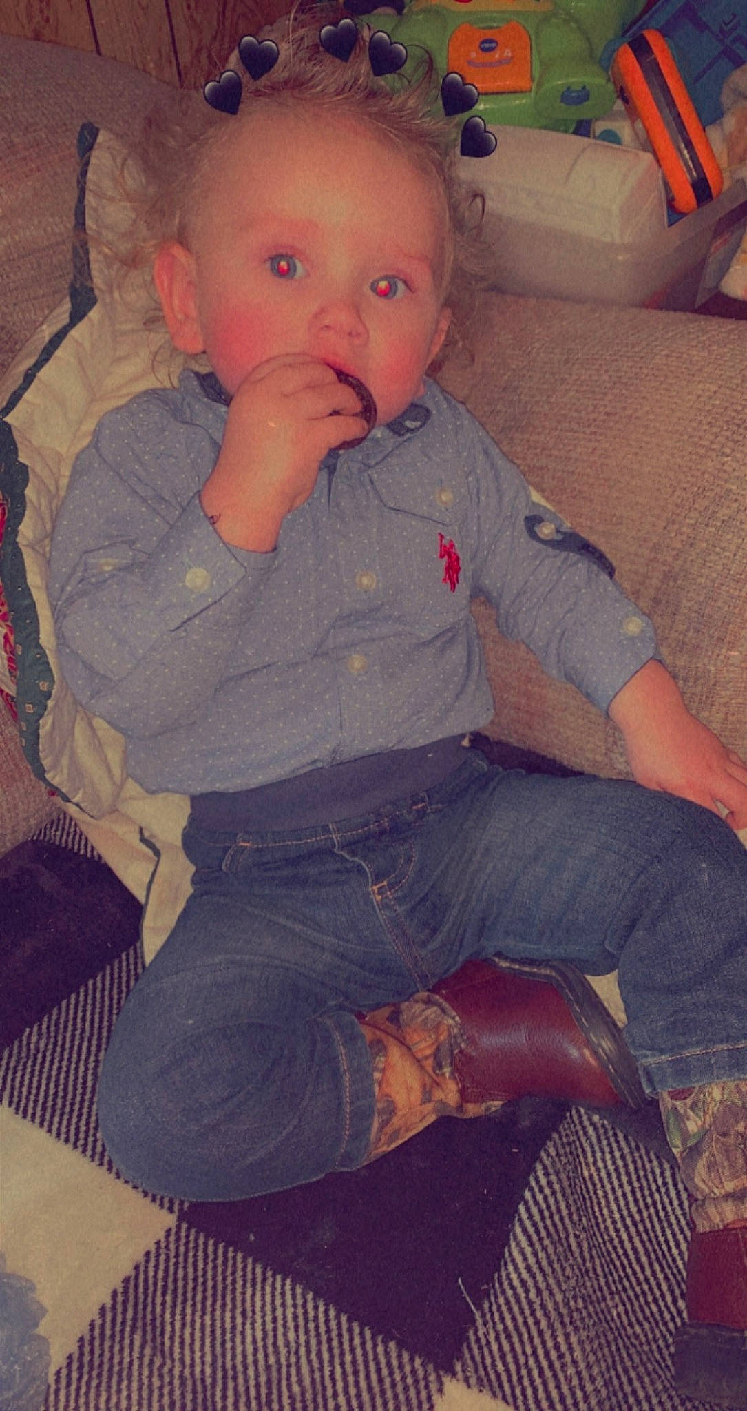 Braylian is registered to the contest to win money with this photo: arm, baby_toddler_clothing, cheek, chin, ear, eye, face, facial_expression, forehead, hair, hairstyle, head, human_body, iris, leg, lip, mouth, nose, organ, person