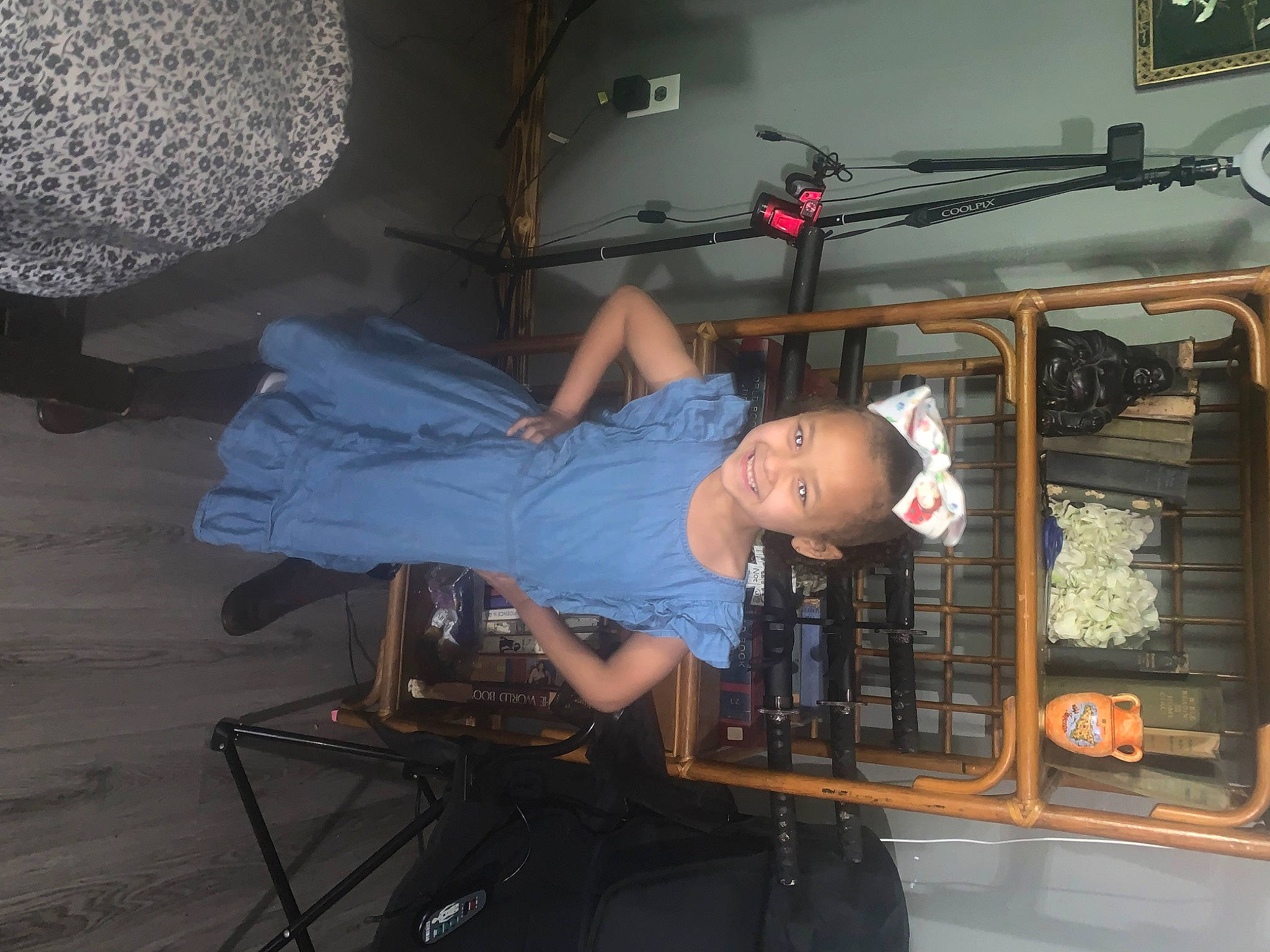 Athena is registered to the contest to win money with this photo: aerospace_engineering, elbow, engineering, fun, human_leg, joint, joy, machine, person, room, service, t_shirt