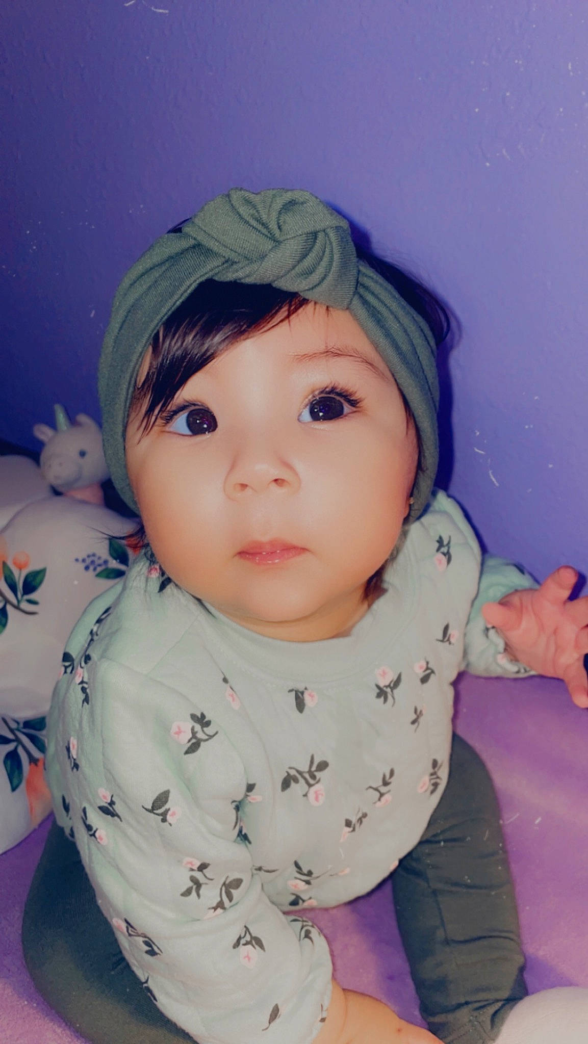 Selena is registered to the contest to win money with this photo: cap, cheek, chin, cool, eye, eyebrow, eyelash, face, forehead, hair, happy, head, headgear, iris, lip, neck, nose, person, pink, skin