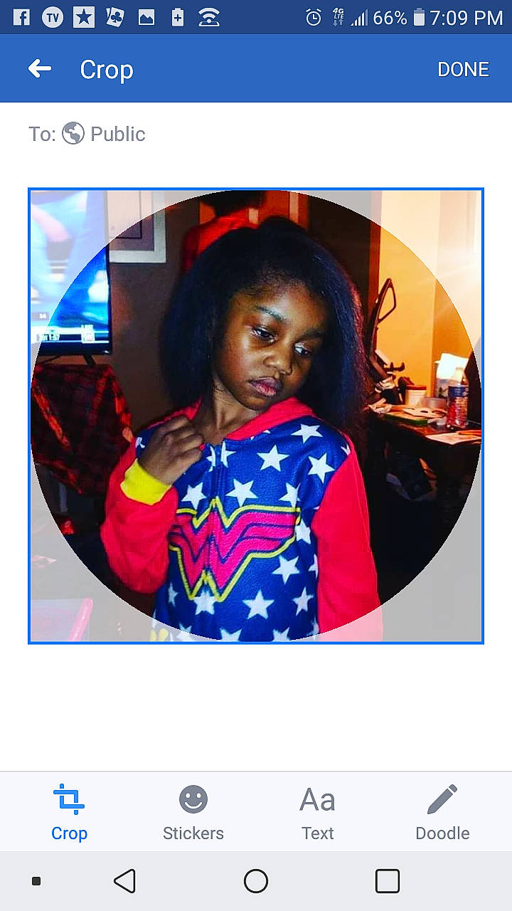 Khalie is registered to the contest to win money with this photo: lace_wig, person, photography, selfie