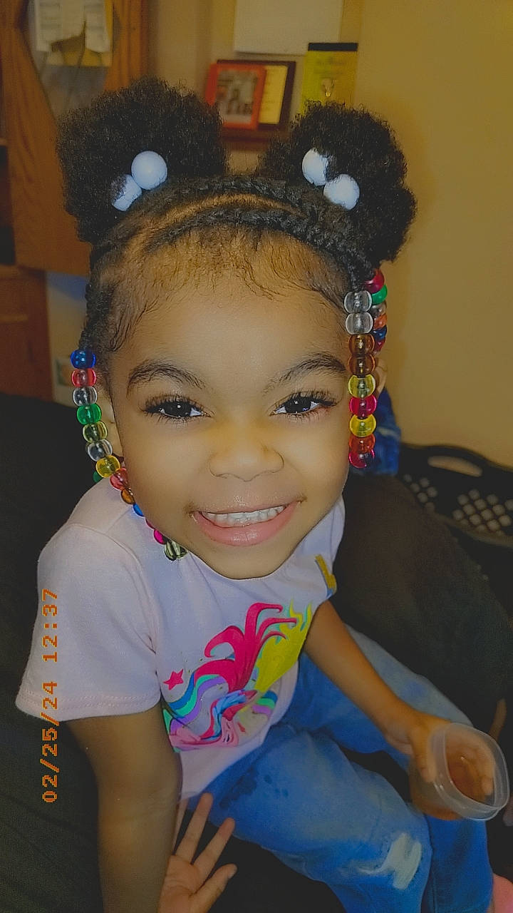 Londyn joined the competition — help win amazing prizes! cheek, child, ear, event, eyebrow, eyelash, fashion_accessory, fun, hair_accessory, happy, headband, headpiece, iris, jewellery, joy, lip, neck, nose, person, skin