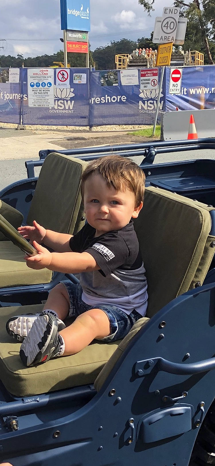 Jai is registered to the contest to win money with this photo: auto_part, automotive_design, automotive_window_part, car, child, driving, motor_vehicle, person, vehicle, windshield