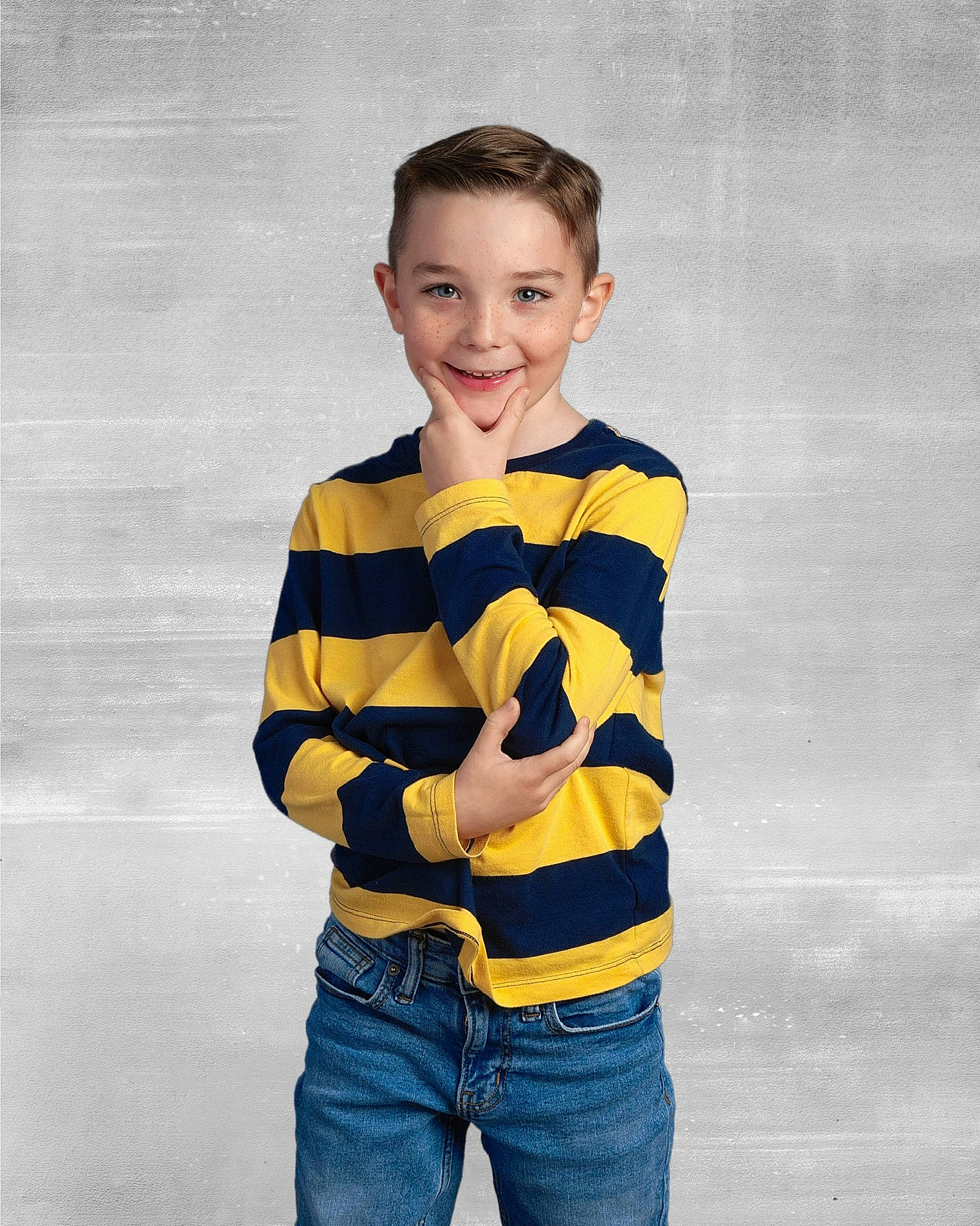 Caleb is registered to the contest to win money with this photo: arm, clothing, denim, electric_blue, eye, face, fashion_design, flash_photography, gesture, hair, happy, head, human_body, jeans, joy, neck, outerwear, person, sleeve, smile