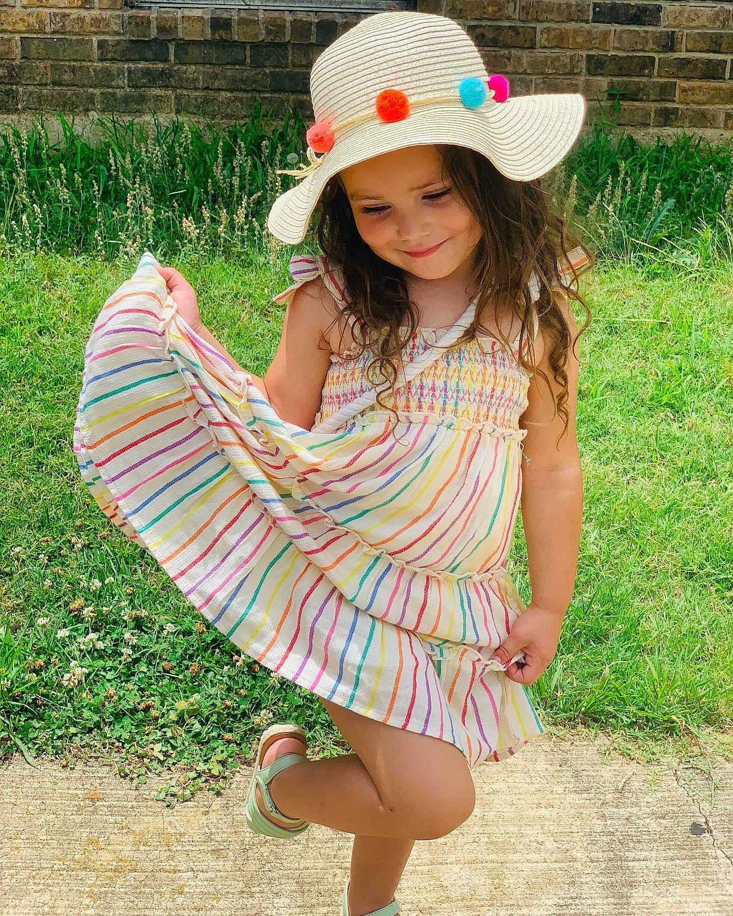 Mckinley is registered to the contest to win money with this photo: cap, day_dress, dress, grass, hair, happy, hat, headwear, joy, lip, neck, people_in_nature, person, photograph, pink, plaid, plant, sleeve, smile, street_fashion