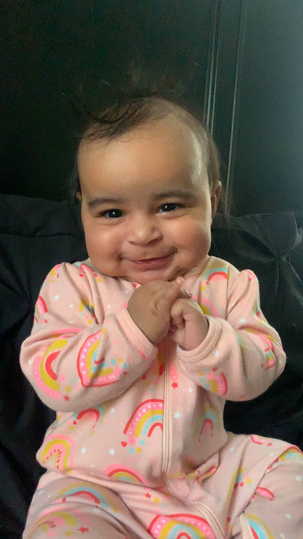 Alaia is registered to the contest to win money with this photo: baby, baby_toddler_clothing, cheek, chin, eye, finger, fun, gesture, happy, human_body, joy, lip, mouth, neck, nose, person, pink, skin, sleeve, smile