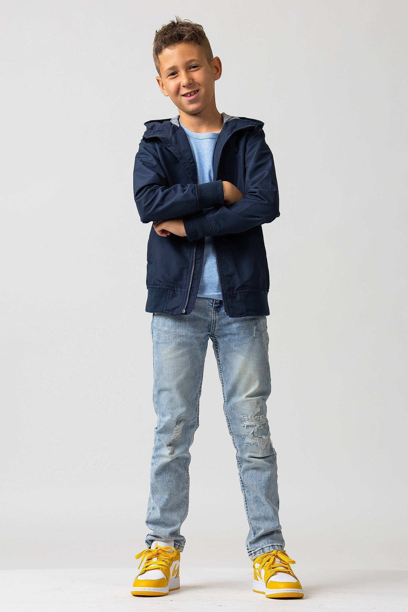 Samuel joined the competition — help win amazing prizes! collar, denim, dress_shirt, face, fashion_design, flash_photography, gesture, hair, head, human_body, jeans, joy, knee, person, pocket, shoulder, sleeve, smile, sportswear, t_shirt