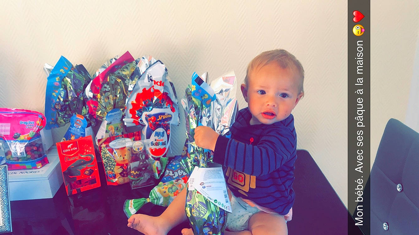 Naïlhann participe au concours pour gagner de l'argent avec cette photo : child, fun, person, play, product, toddler