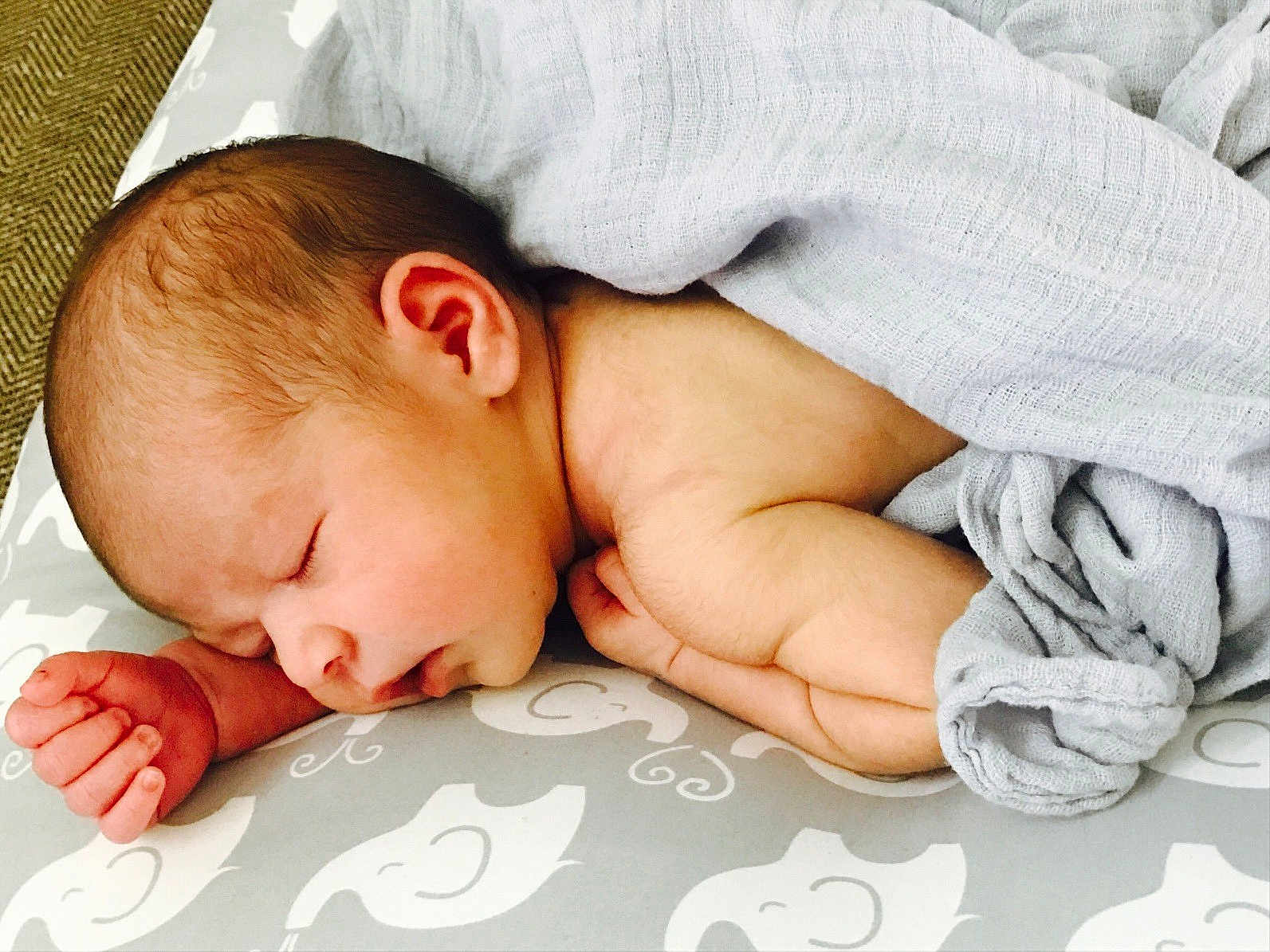 Britain joined the competition — help win amazing prizes! bedtime, child, comfort, infant, nap, product, sleep, toddler