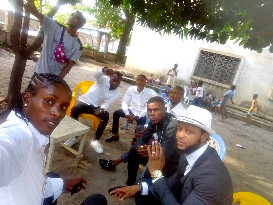 Kurttys  a rejoint le concours — aidez-le/la à gagner de superbes lots ! community, event, headwear, person, recreation, youth