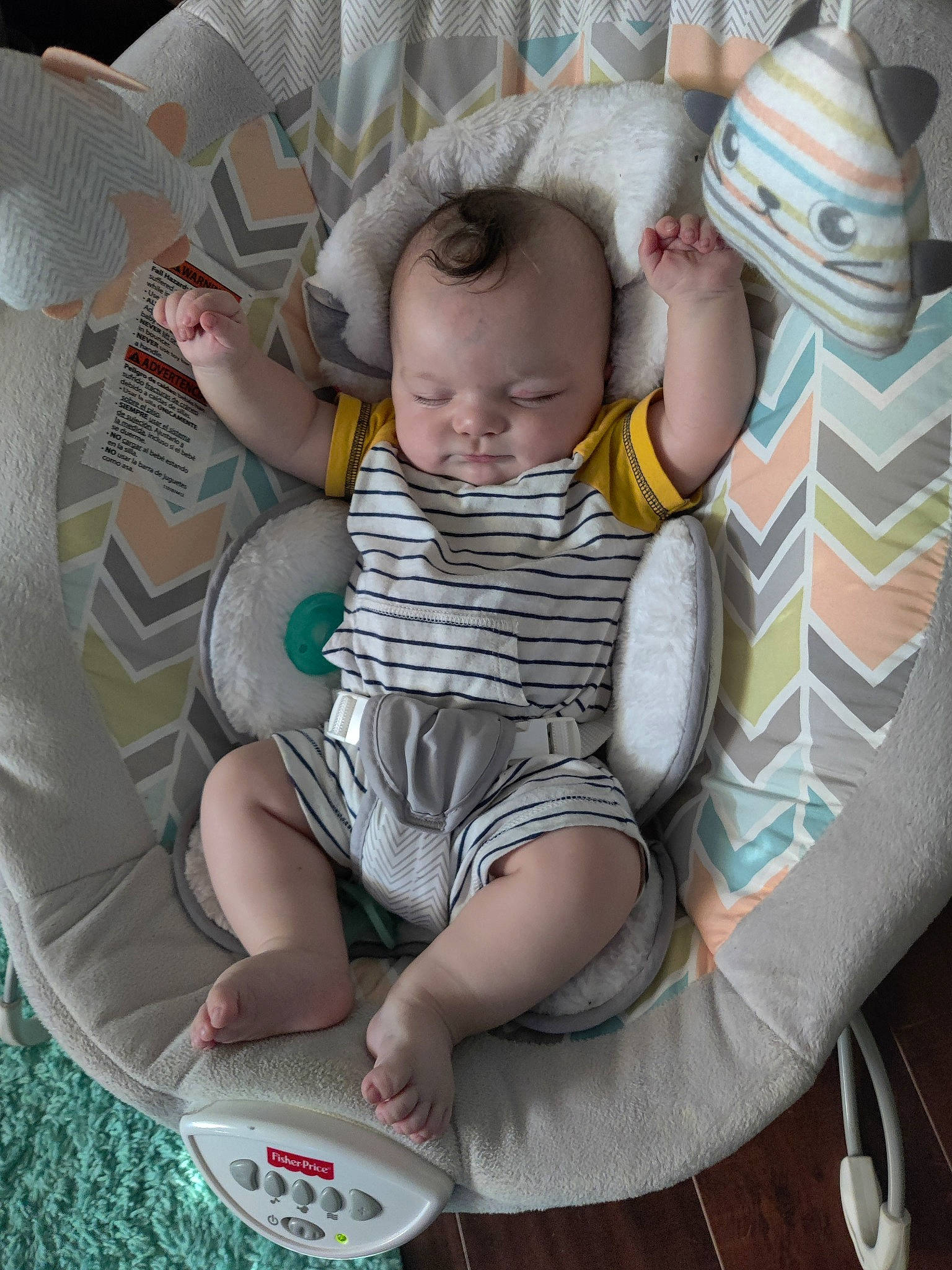 Xane is registered to the contest to win money with this photo: baby, baby_carriage, baby_products, baby_toddler_clothing, bag, car_seat, chair, child, comfort, finger, foot, fun, grass, lap, leisure, pattern, person, sitting, sock, thigh