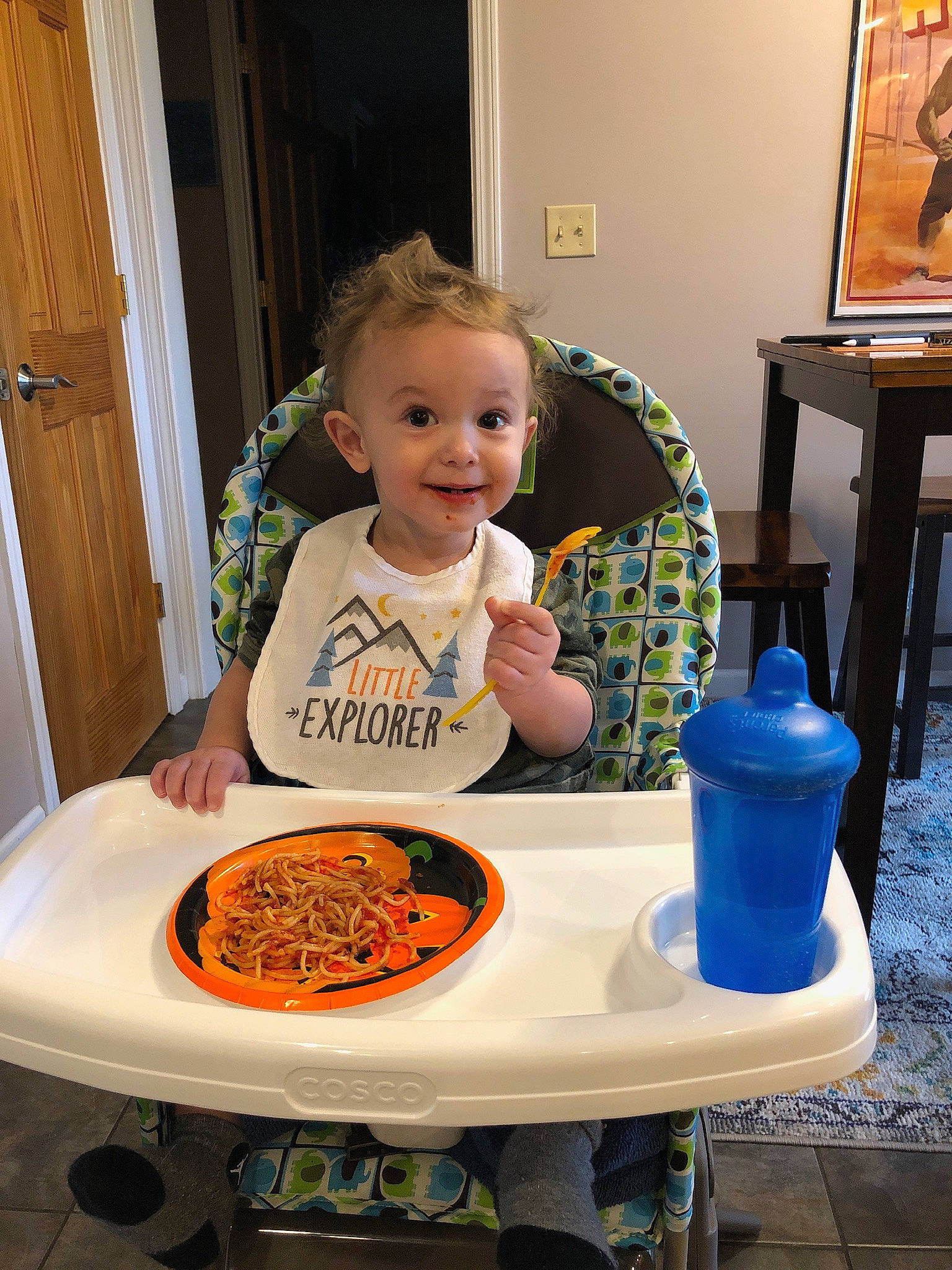 Rowen joined the competition — help win amazing prizes! baby, comfort_food, cooking, cuisine, dining_room, dish, dishware, door, easel, home_door, joy, lunch, meal, meat, person, picture_frame, plastic, plastic_bottle, plate, platter