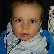 Theo participe au concours pour gagner de l'argent avec cette photo :