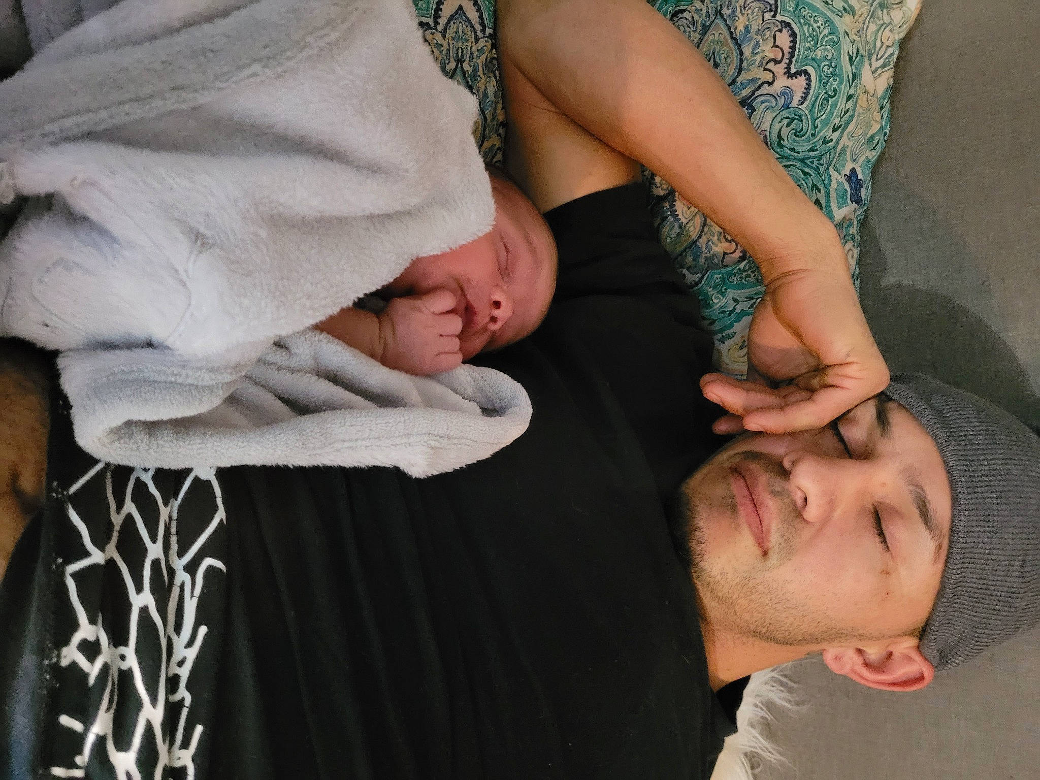 David joined the competition — help win amazing prizes! arm, beard, child, clothing, comfort, elbow, eye, facial_expression, finger, gesture, glasses, hand, happy, head, headwear, human_body, jaw, joint, mouth, neck