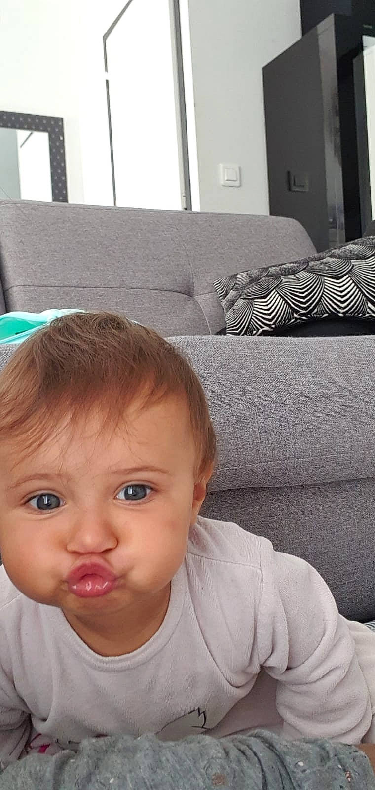 Alyah participe au concours pour gagner de l'argent avec cette photo : baby, cheek, child, chin, ear, eye, face, forehead, hair, head, lip, mouth, nose, person, photography, selfie, skin, smile, toddler