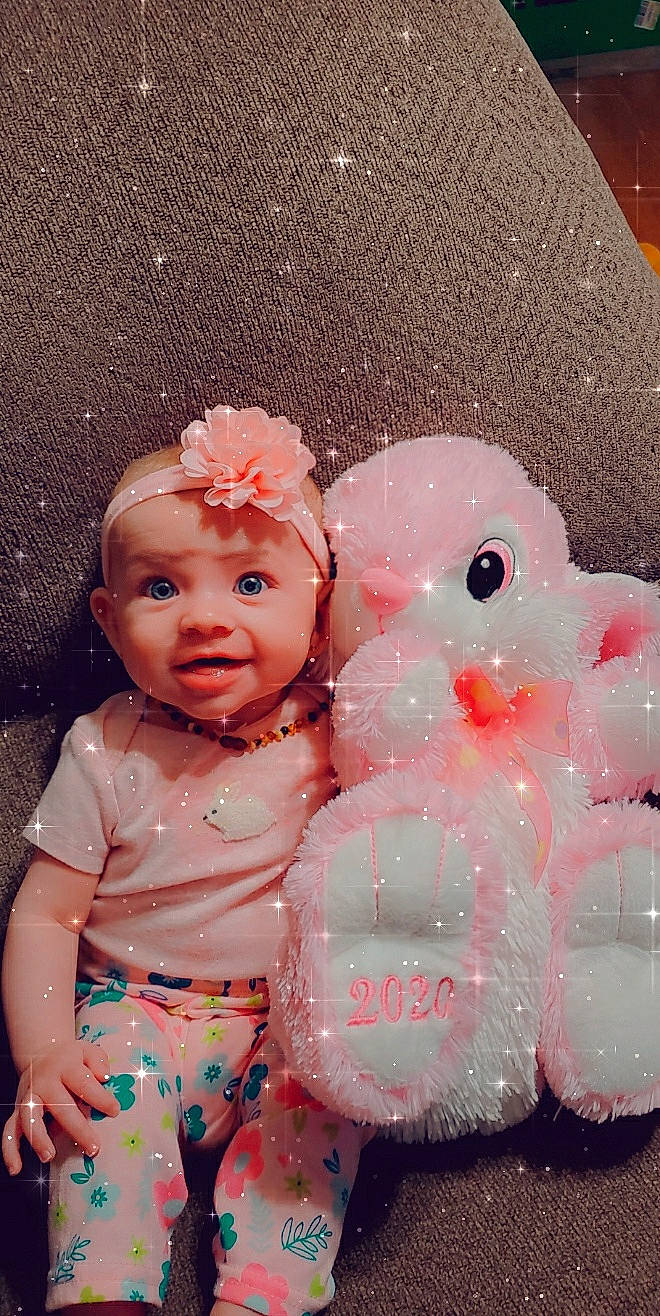 Katarina is registered to the contest to win money with this photo: baby, child, headwear, person, pink, stuffed_toy, toddler, toy