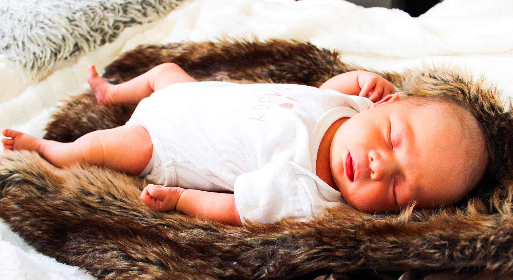 Zoé participe au concours pour gagner de l'argent avec cette photo : baby, baby_sleeping, beauty, bedtime, child, comfort, ear, fur, happy, headgear, nap, person, photograph, photography, portrait_photography, skin, sleep, toddler