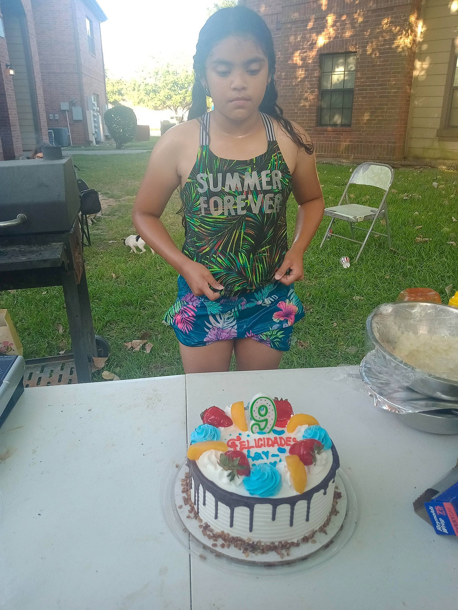 Katelynn is registered to the contest to win money with this photo: baked_goods, birthday_cake, birthday_party, cake, cake_decorating, cake_decorating_supply, chair, food, fun, leisure, party_supply, person, plant, plate, recreation, sugar_cake, sugar_paste, summer, table, tableware