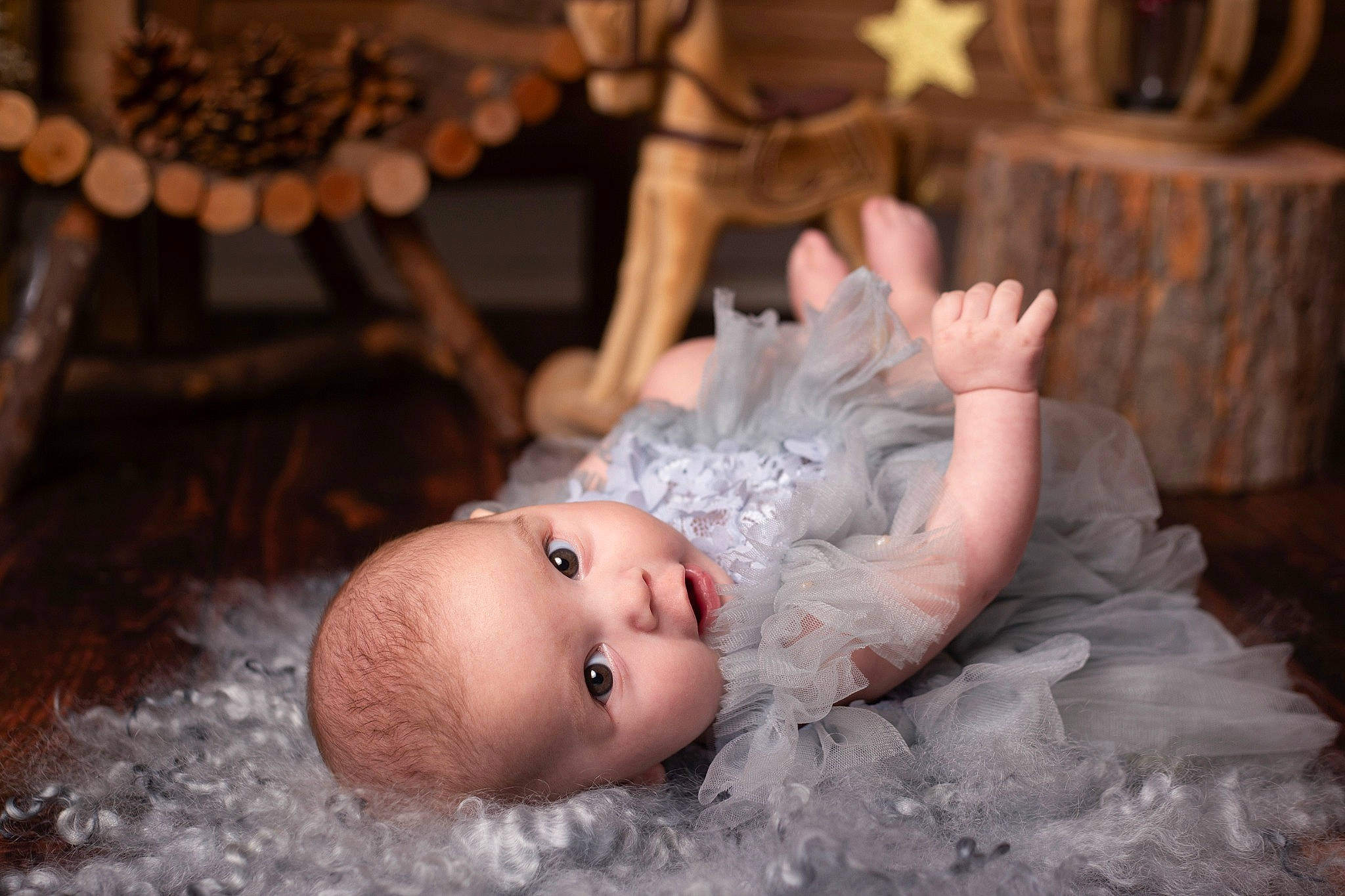 Daenerys participe au concours pour gagner de l'argent avec cette photo : beauty, child, girl, hair_accessory, infant, person, photograph, toddler