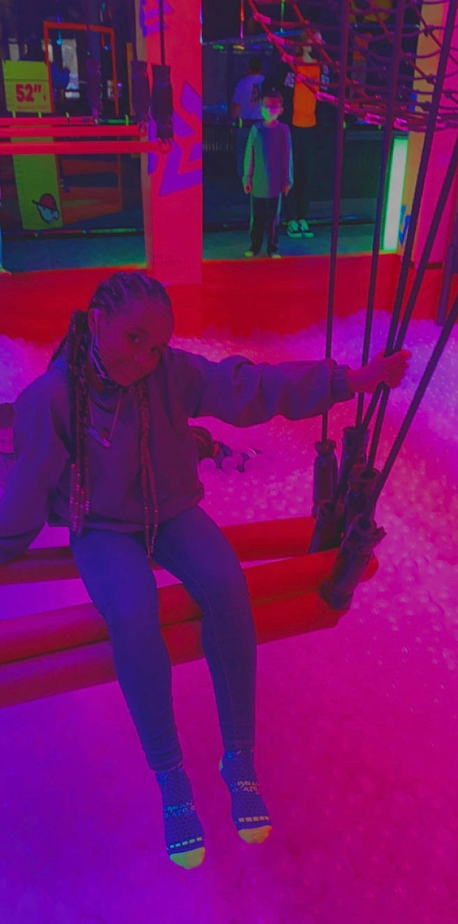 Makiyah is registered to the contest to win money with this photo: beauty, electric_blue, entertainment, event, fashion_design, flooring, fun, human_body, human_leg, leisure, magenta, performing_arts, person, pink, purple, red, room, sneakers, thigh, under_exposed