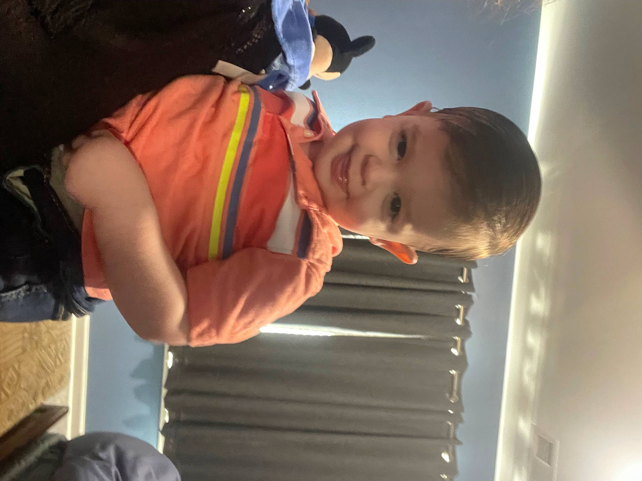 Kennedy is registered to the contest to win money with this photo: abdomen, baby, bag, chest, child, elbow, fun, happy, hat, joint, joy, knee, luggage_and_bags, person, thigh, toddler, wrist