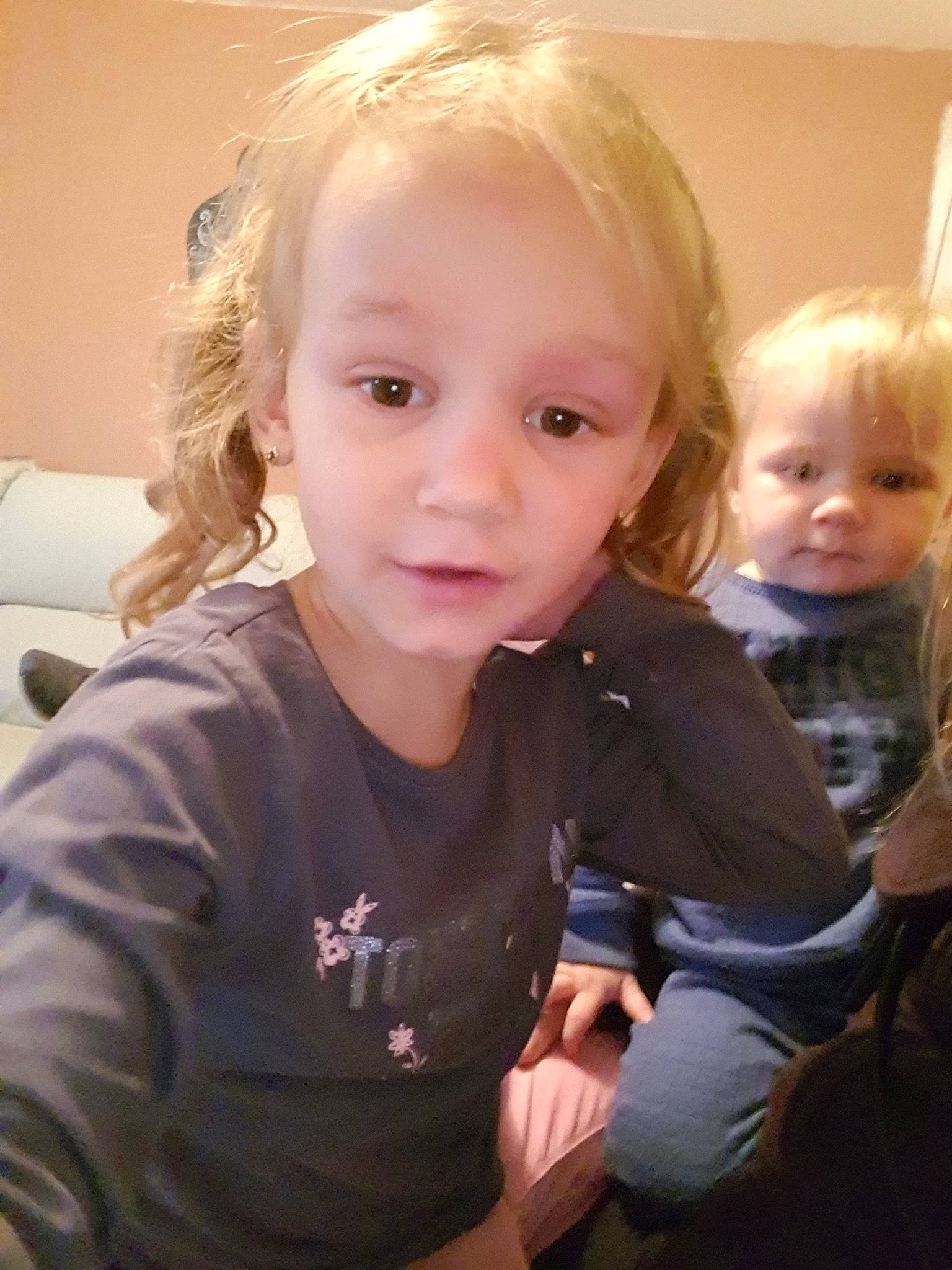 Loanna a rejoint le concours — aidez-le/la à gagner de superbes lots ! blond, cheek, child, chin, day, ear, eye, eyebrow, face, forehead, girl, hair, hairstyle, head, human_hair_color, nose, person, product, skin, toddler