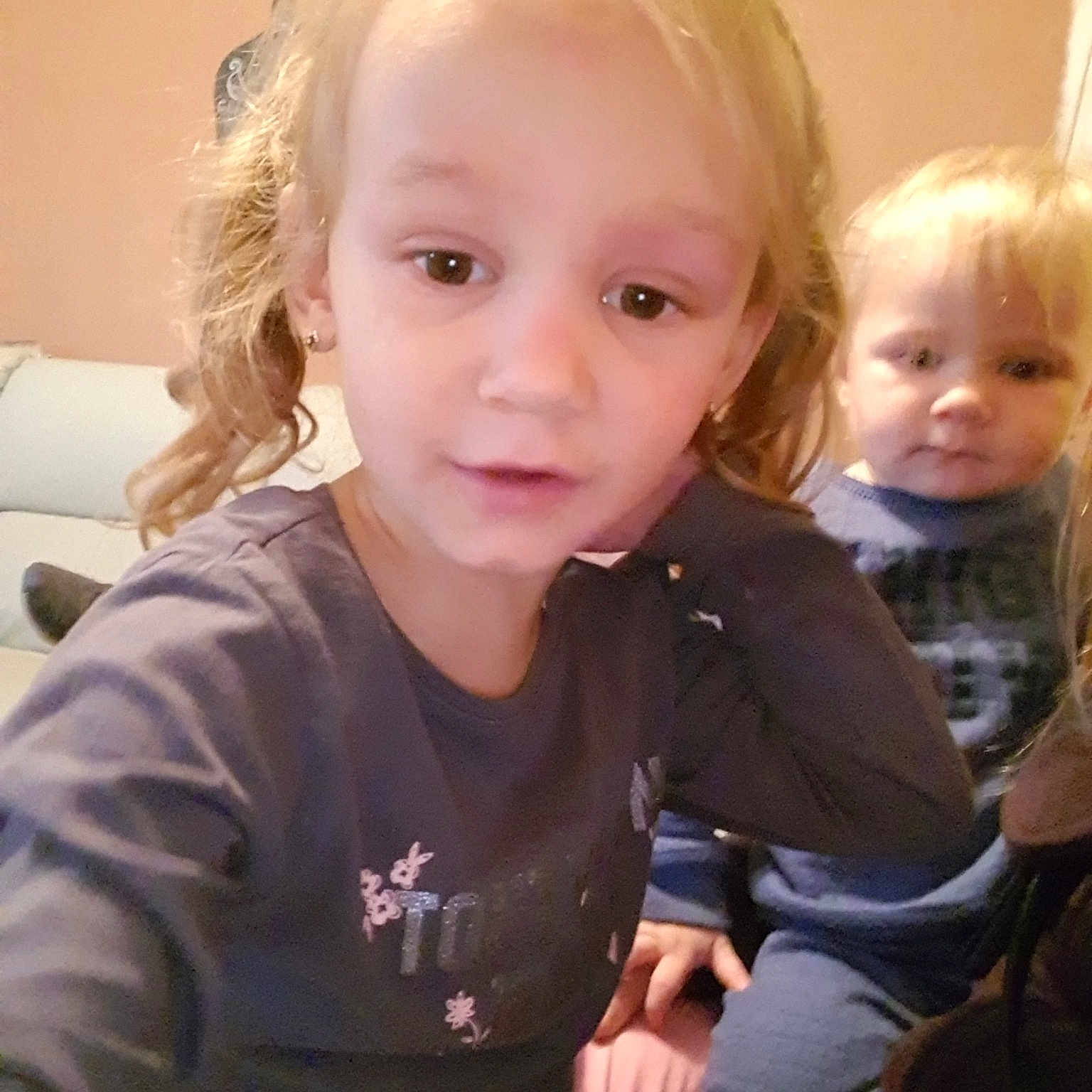 Loanna a rejoint le concours — aidez-le/la à gagner de superbes lots ! blond, cheek, child, chin, day, ear, eye, eyebrow, face, forehead, girl, hair, hairstyle, head, human_hair_color, nose, person, product, skin, toddler
