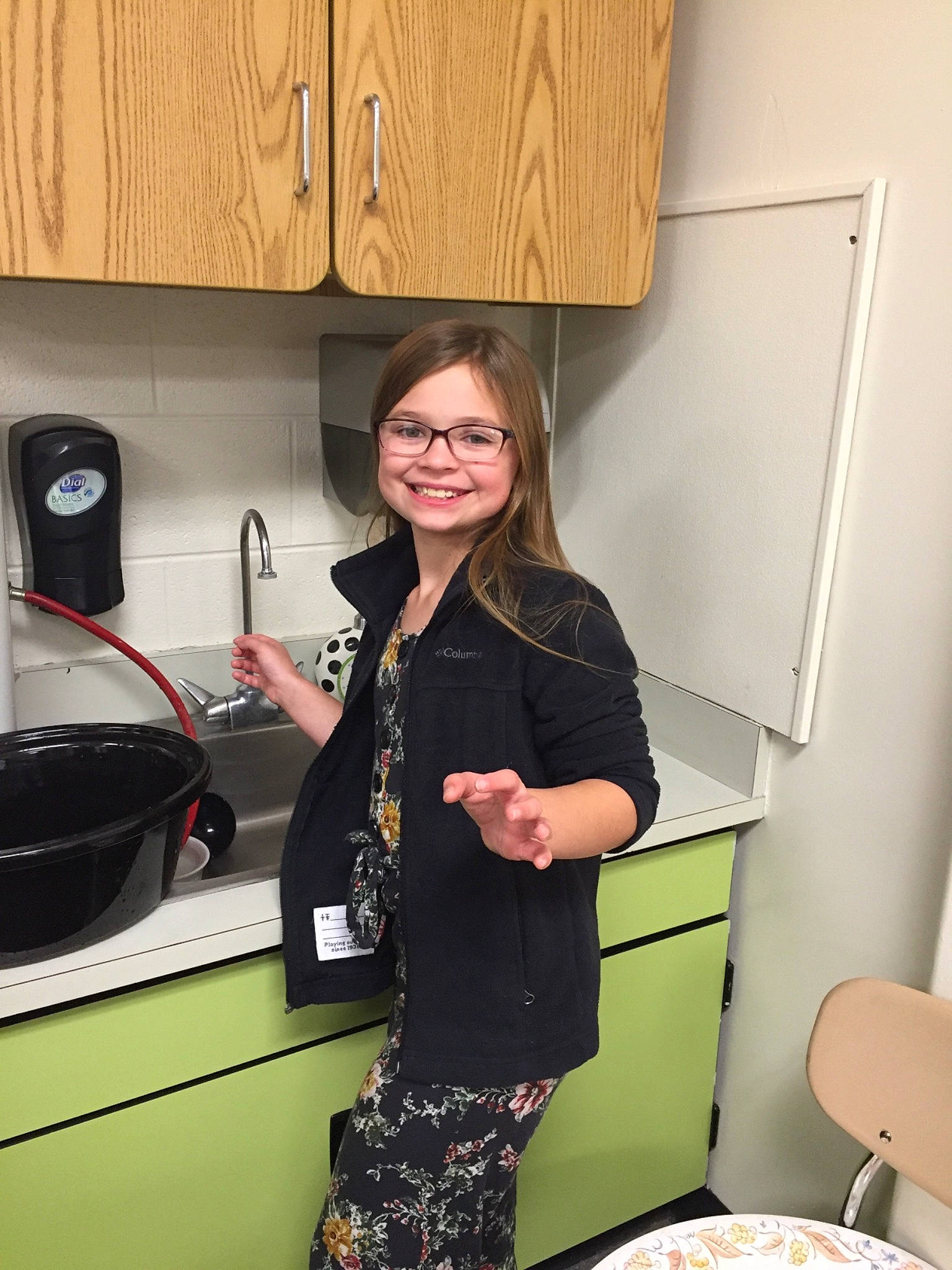 Ariah is registered to the contest to win money with this photo: cooking, homemaker, joy, kitchen, person, room