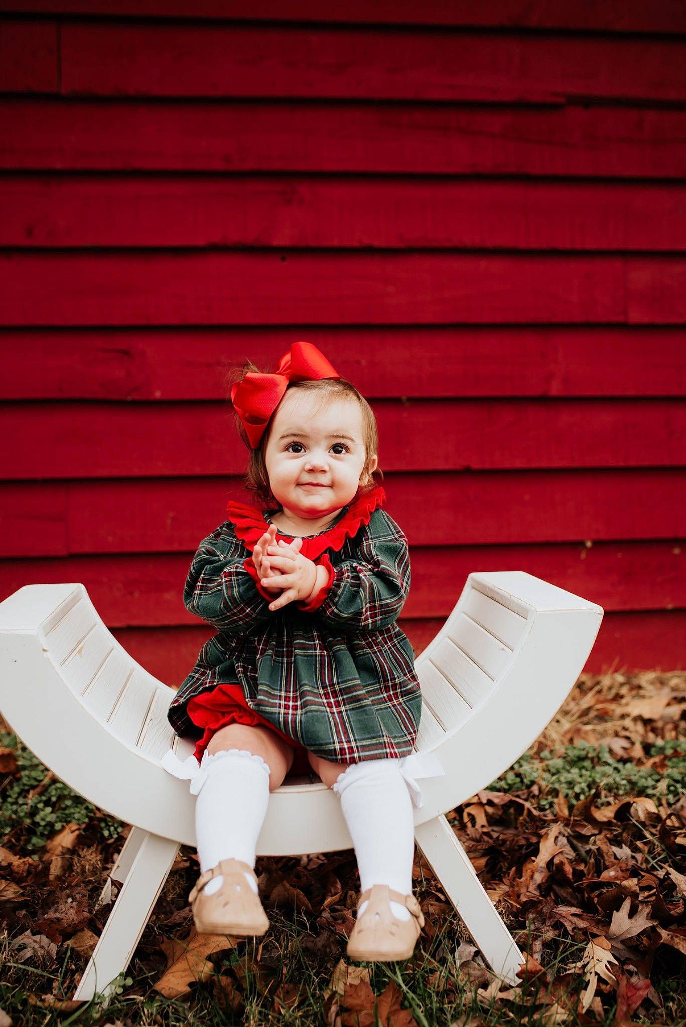 Marlee is registered to the contest to win money with this photo: boot, brick, carmine, chair, eye, flash_photography, grass, happy, human_body, human_leg, joy, knee, people_in_nature, person, pink, plant, red, shoe, sitting, smile