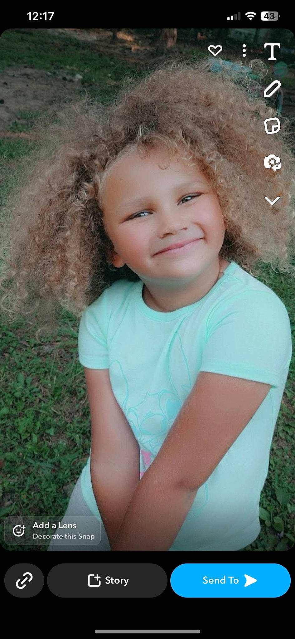 Ramiya is registered to the contest to win money with this photo: chin, cool, eyebrow, facial_expression, flash_photography, grass, hair, hairstyle, happy, iris, joy, lip, nose, organ, people_in_nature, person, plant, skin, smile, summer