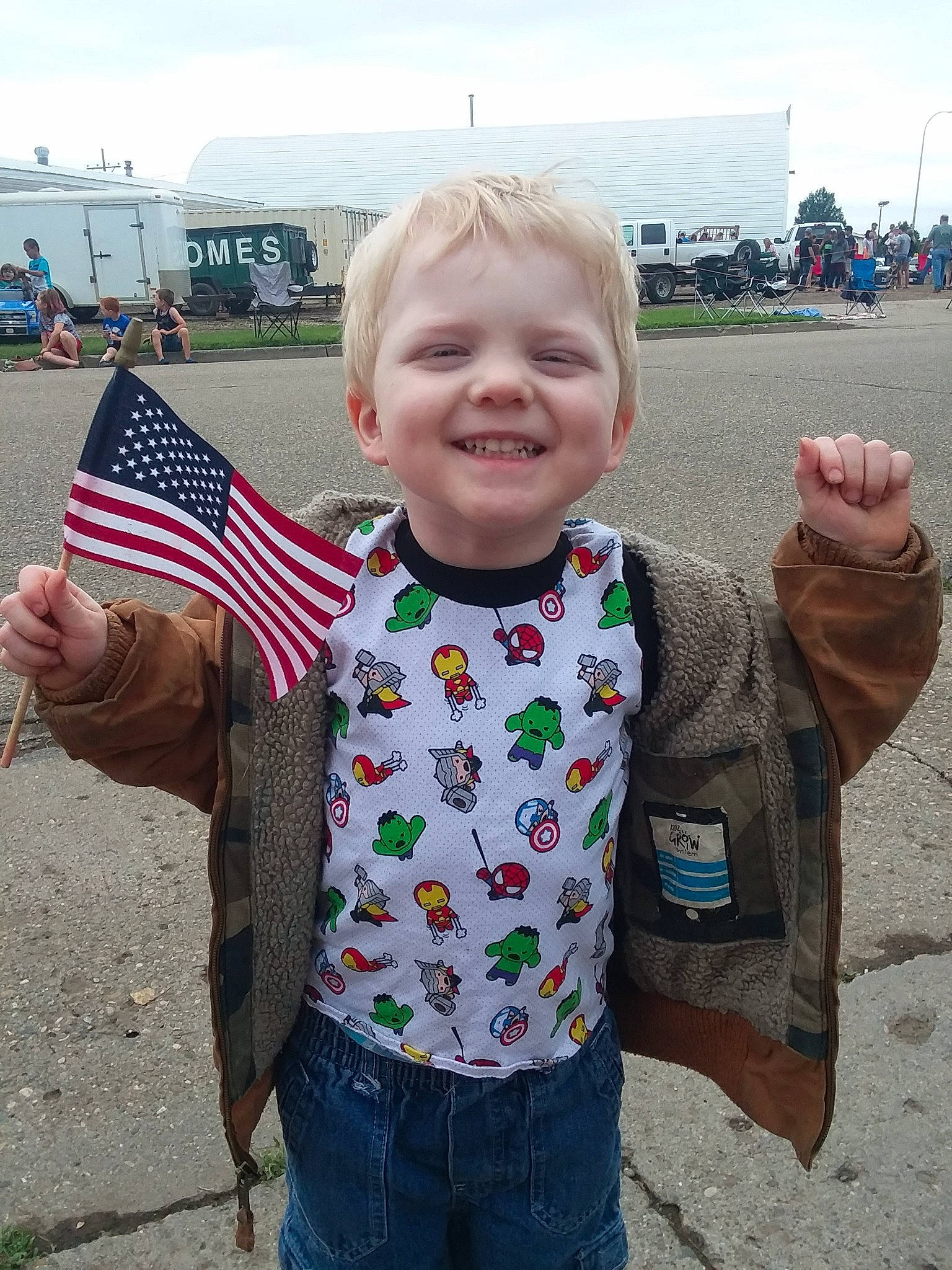 Chaz is registered to the contest to win money with this photo: child, fun, gesture, joy, person, sleeve, smile, t_shirt, toddler