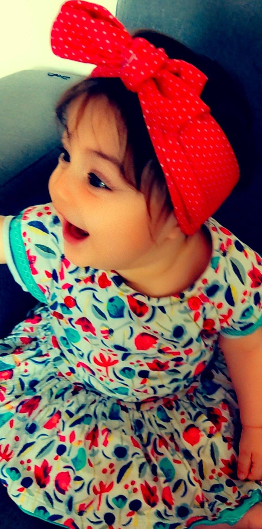 Alana Gabrielle participe au concours pour gagner de l'argent avec cette photo : baby_toddler_clothing, cap, chin, clothing, face, facial_expression, hairstyle, human, light, lip, mouth, neck, nose, organ, outerwear, person, skin, sleeve, smile, textile