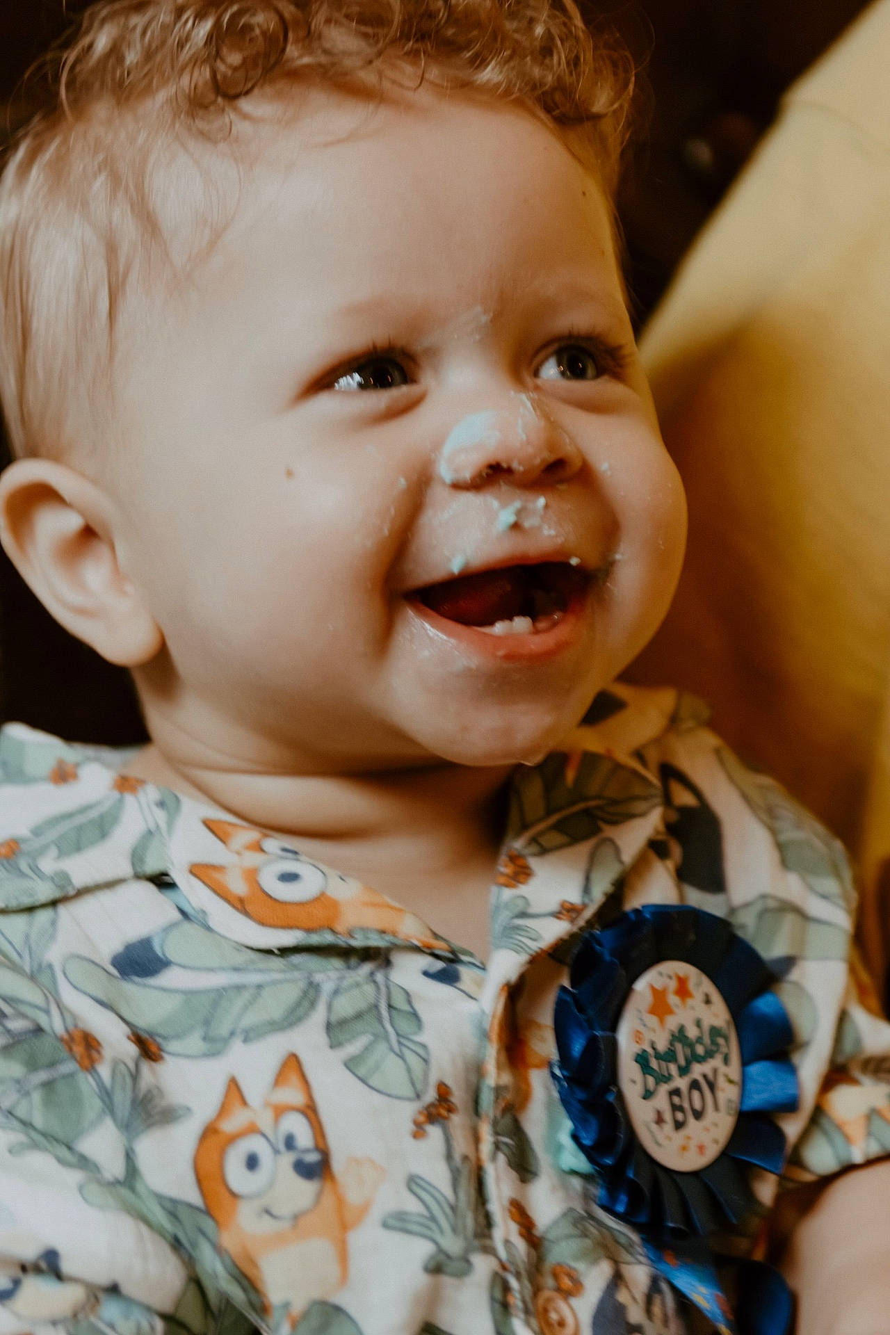 Alakai is registered to the contest to win money with this photo: baby, babylaughing, badge, bodypart, couch, crying, face, finger, furniture, hand, happy, head, laughing, logo, person, photography, portrait, sad, smile, symbol