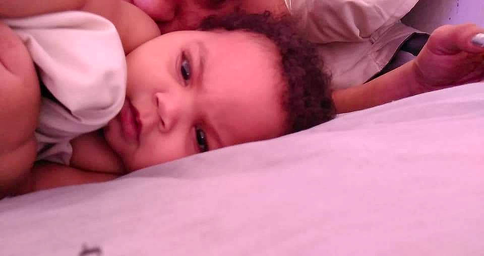 Ch'Ayse is registered to the contest to win money with this photo: baby, beauty, bedtime, cheek, child, chin, close_up, eye, eyebrow, face, forehead, hand, head, lip, mouth, nap, nose, person, pink, skin