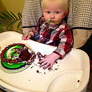 Aidan is registered to the contest to win money with this photo: